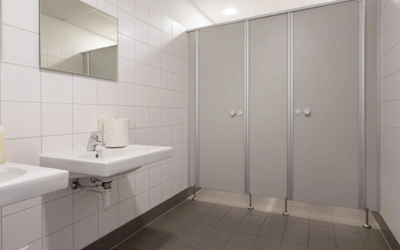 Große Bürofläche in modernem Geschäftsgebäude - Bild 20