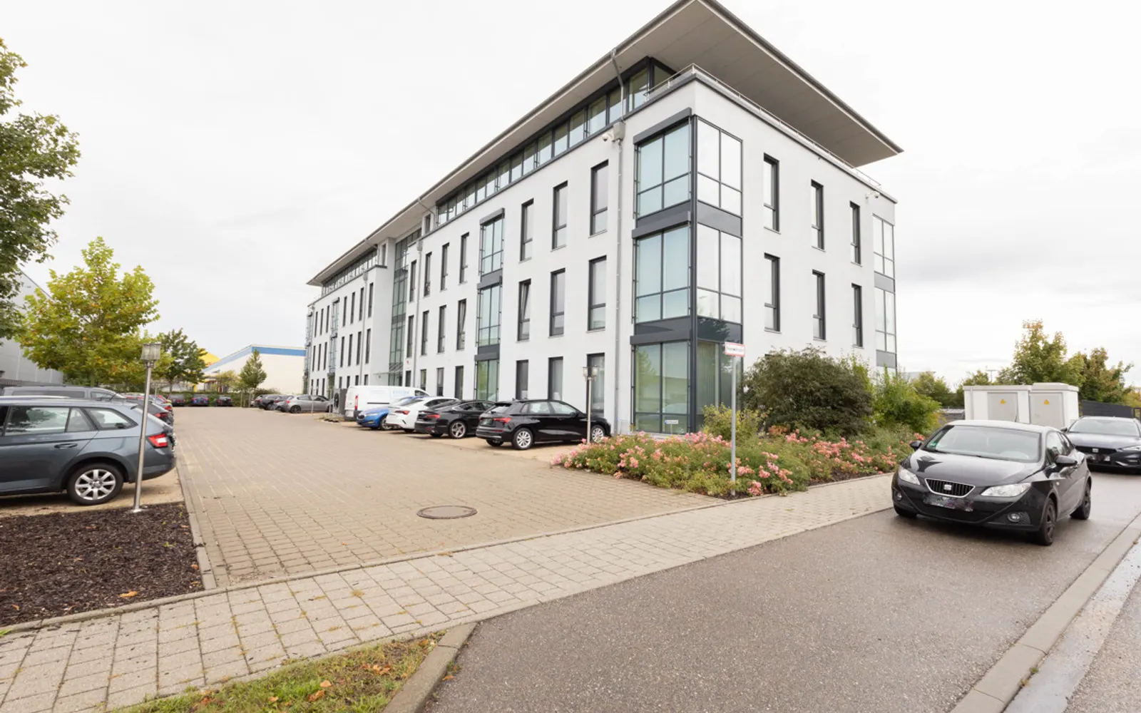 Einladende Bürofläche nähe Ingolstadt Village - Bild 2