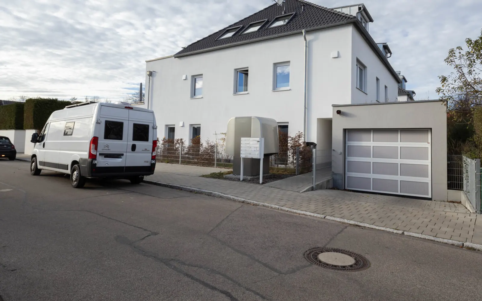 1-Tiefgaragenstellplatz im Ingolstädter Westviertel - Bild 2
