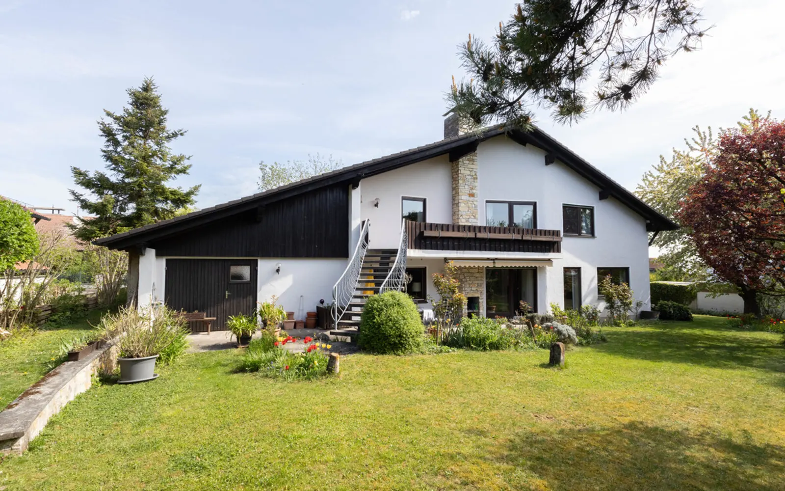 Gepflegtes großzügig angelegtes Einfamilienhaus - Bild 12