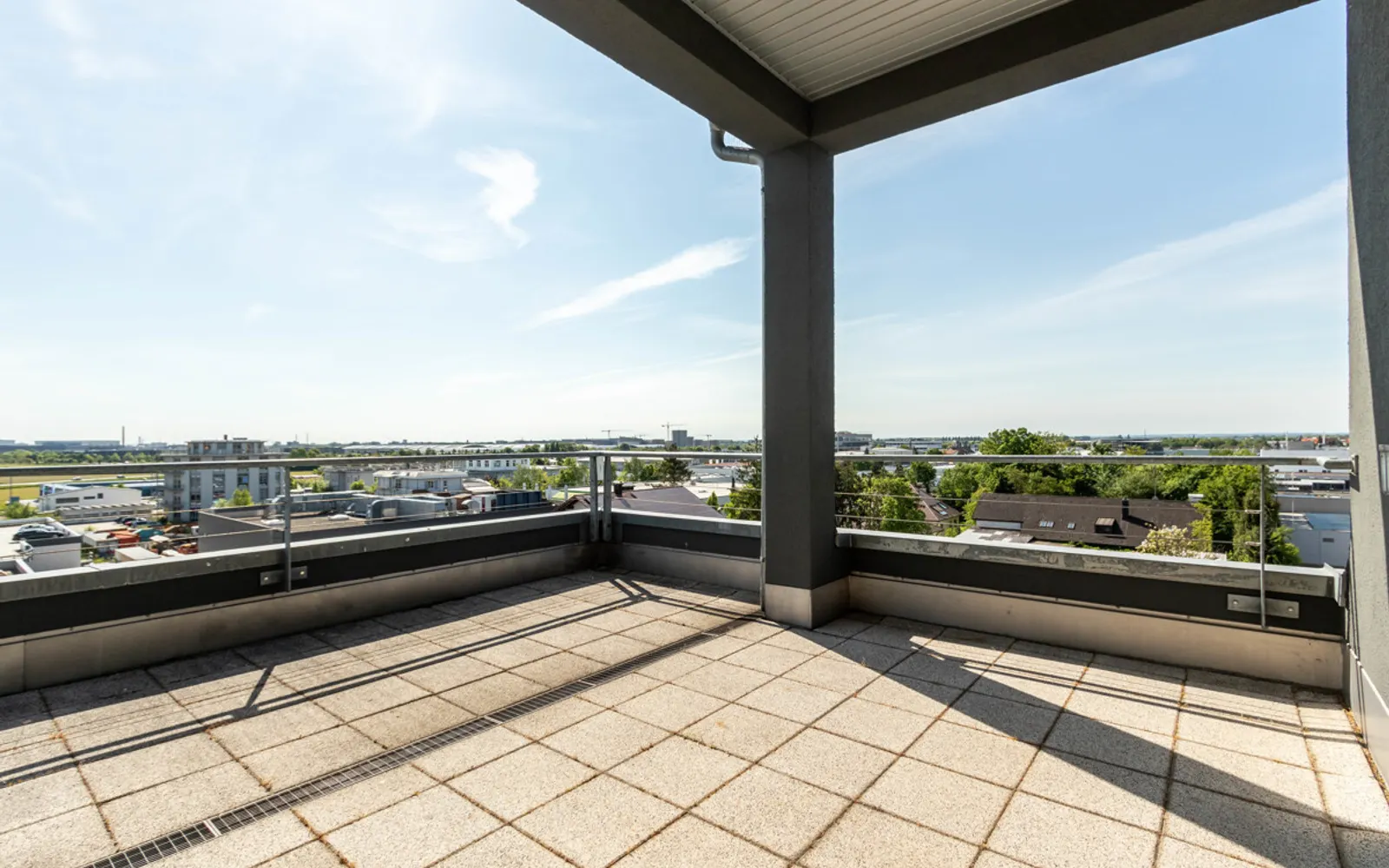 Büro mit Penthouse-Charakter - Bild 2