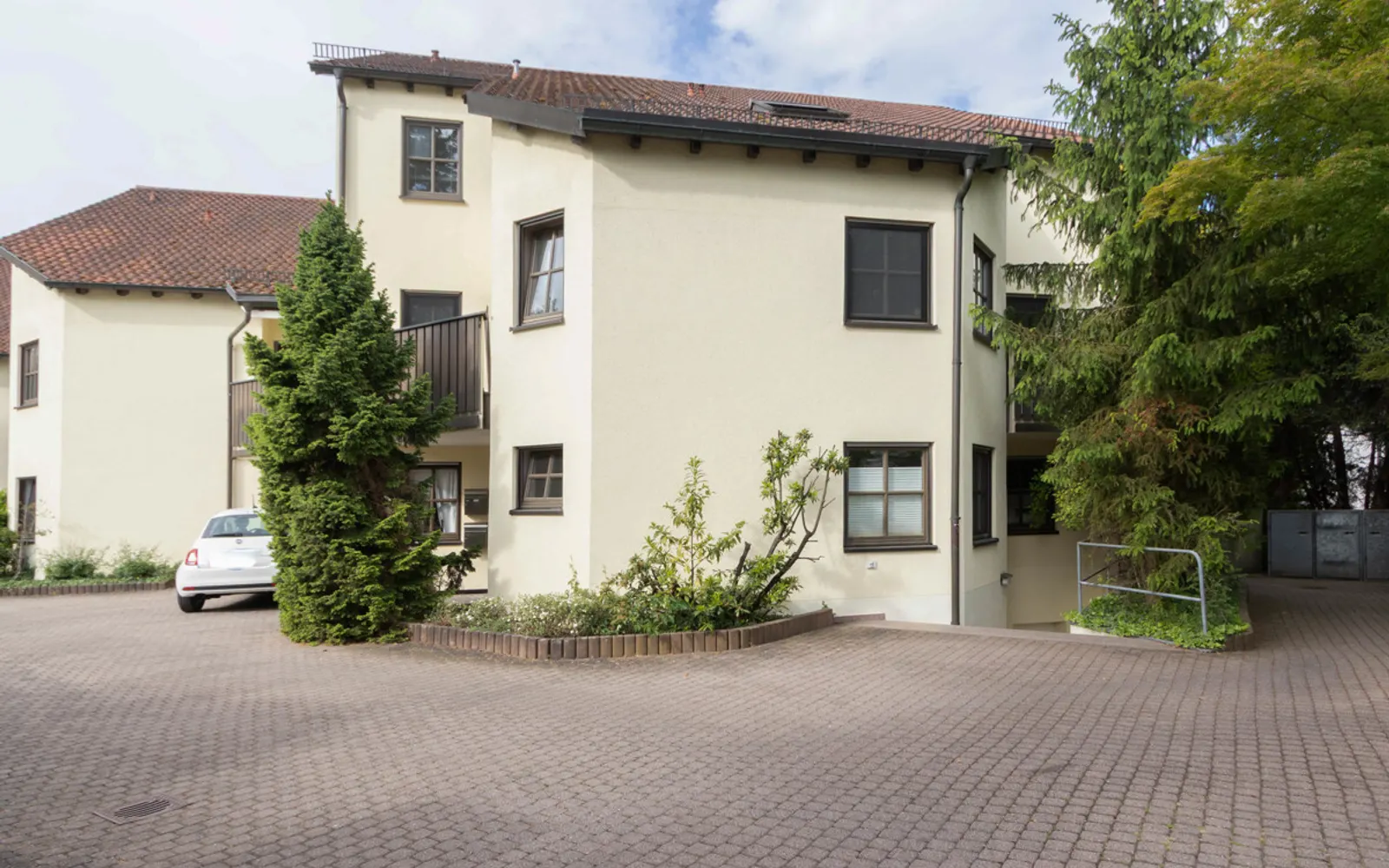 Altes Westviertel: 3-4 Zimmer-Wohnung mit Dachterrasse - Bild 11