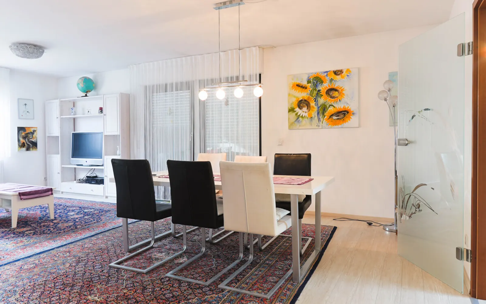 Charmantes Einfamilienhaus mit großem Garten - Bild 3