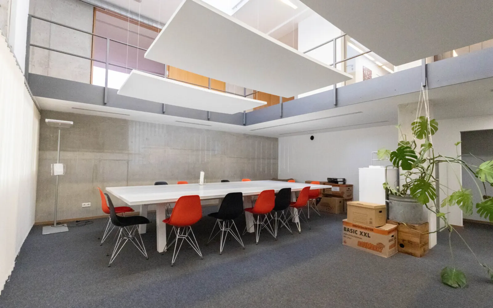 Moderne Büroräume in Ingolstadt Süd - Bild 1