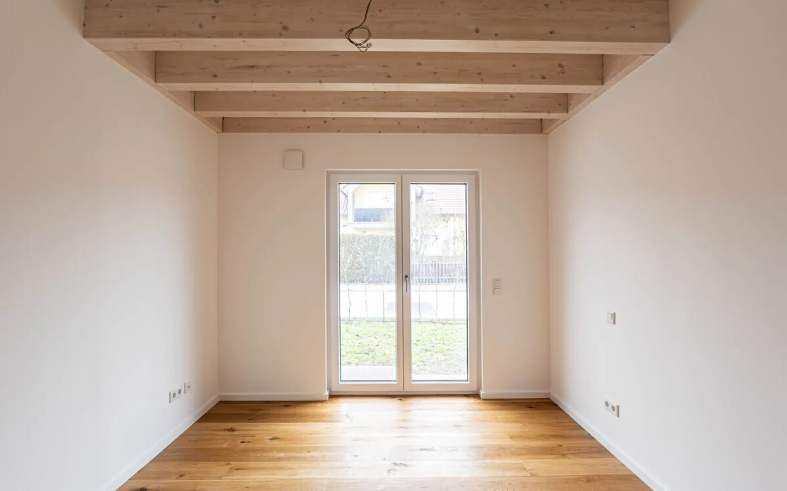 Hochwertige Neubauwohnung mit Terrasse und Garten in ruhiger Lage von Gaimersheim! - Bild 10