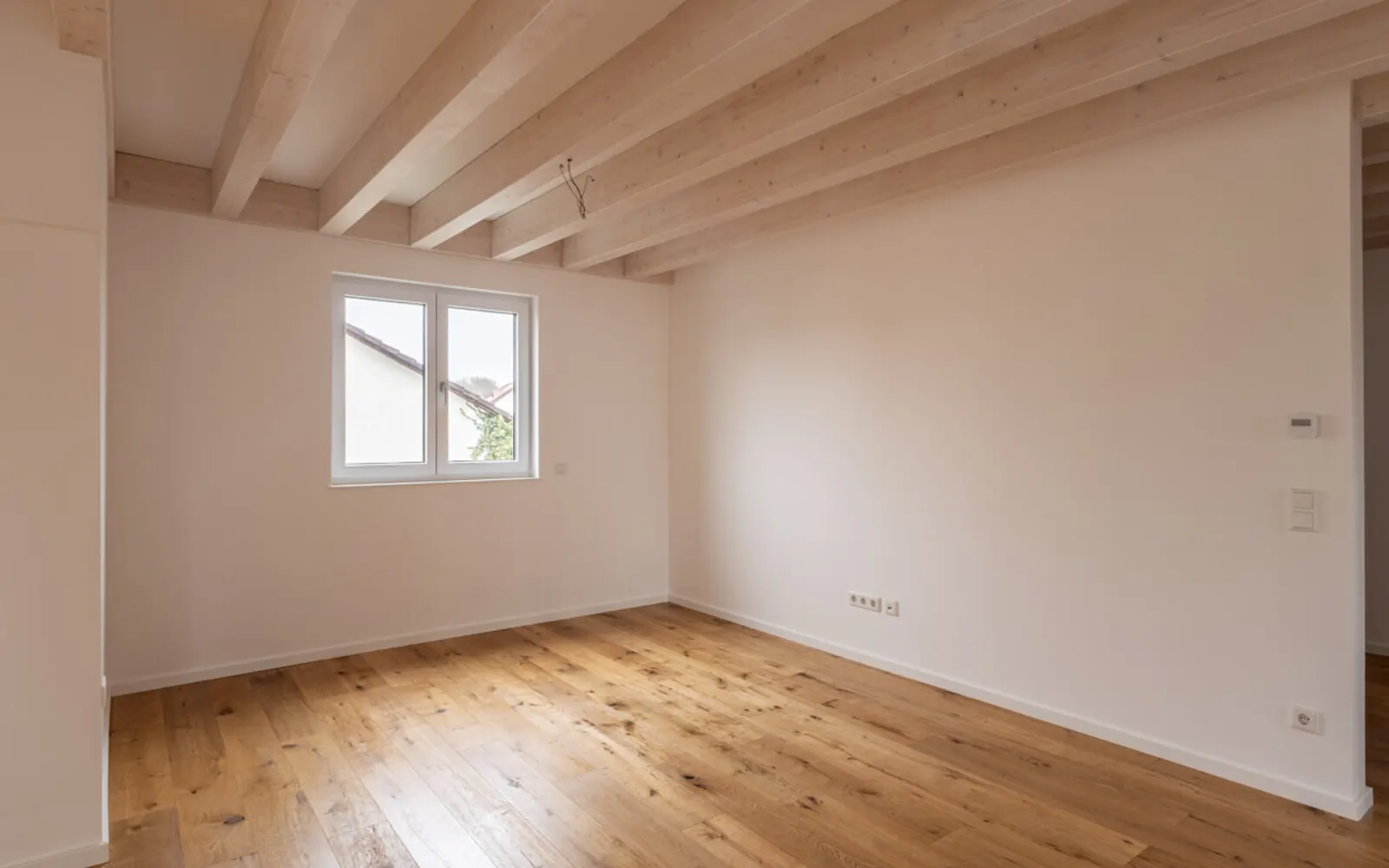 Großzügige Neubauwohnung im Obergeschoss mit großer Terrasse in Gaimersheim! - Bild 4