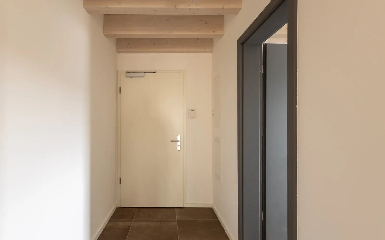 Hochwertige Neubauwohnung mit großer Terrasse im 1. Obergeschoss mit Aufzug! - Bild 11