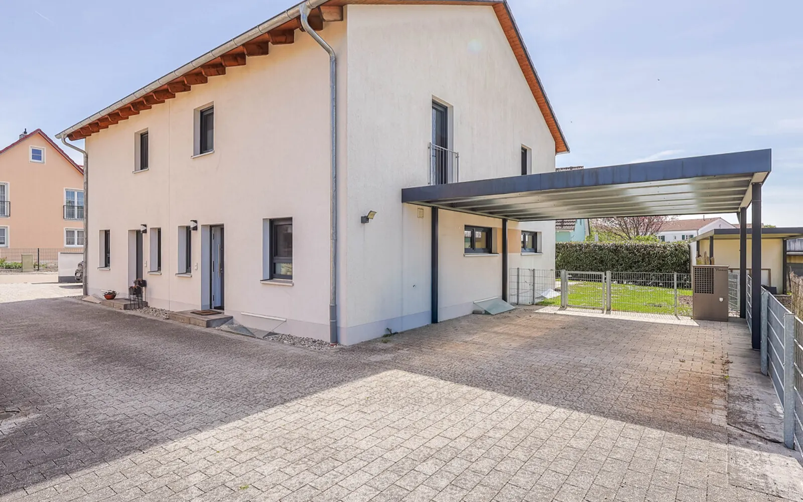 Neuwertige, gut durchdachte DHH - Bild 2