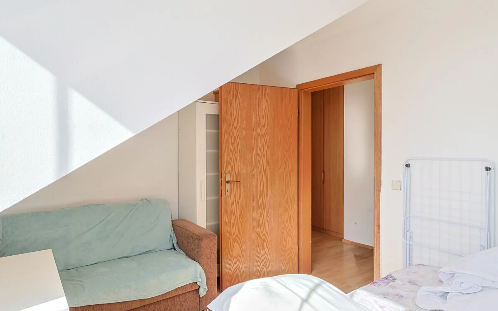 Gemütliche 2-Zimmer-Wohnung Nähe Klinikum - Bild 7