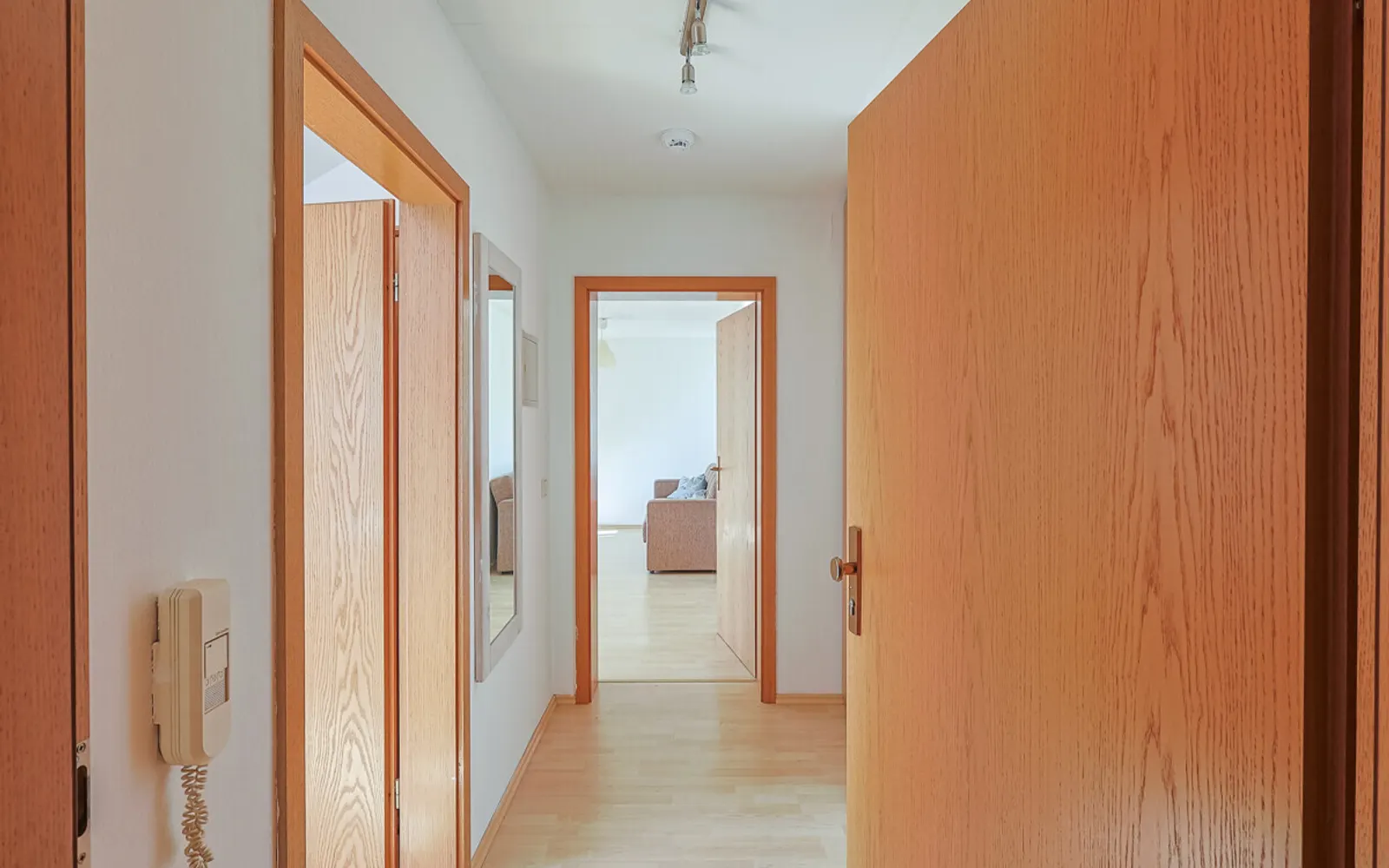Gemütliche 2-Zimmer-Wohnung Nähe Klinikum - Bild 9