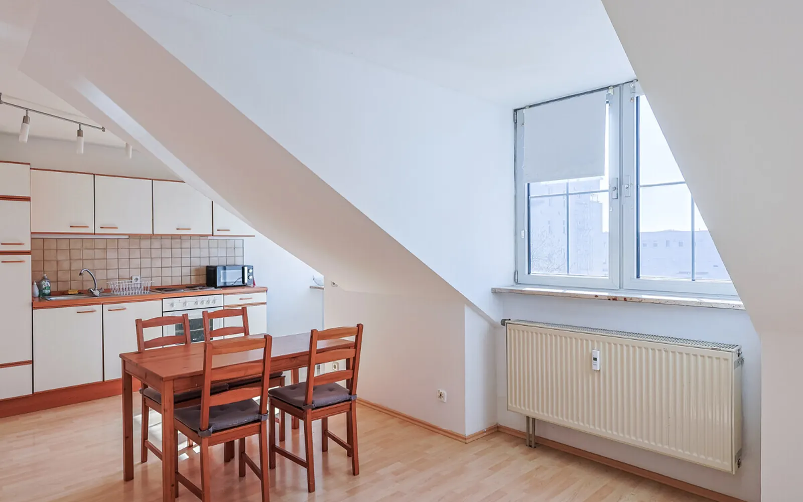 Gemütliche 2-Zimmer-Wohnung Nähe Klinikum - Bild 4