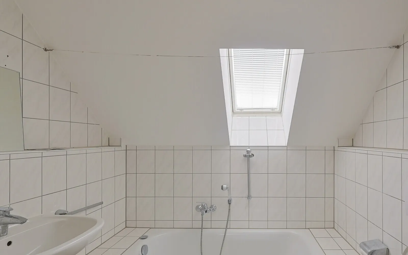 Gepflegte 2-Zimmer-Wohnung in guter Wohnlage - Bild 10