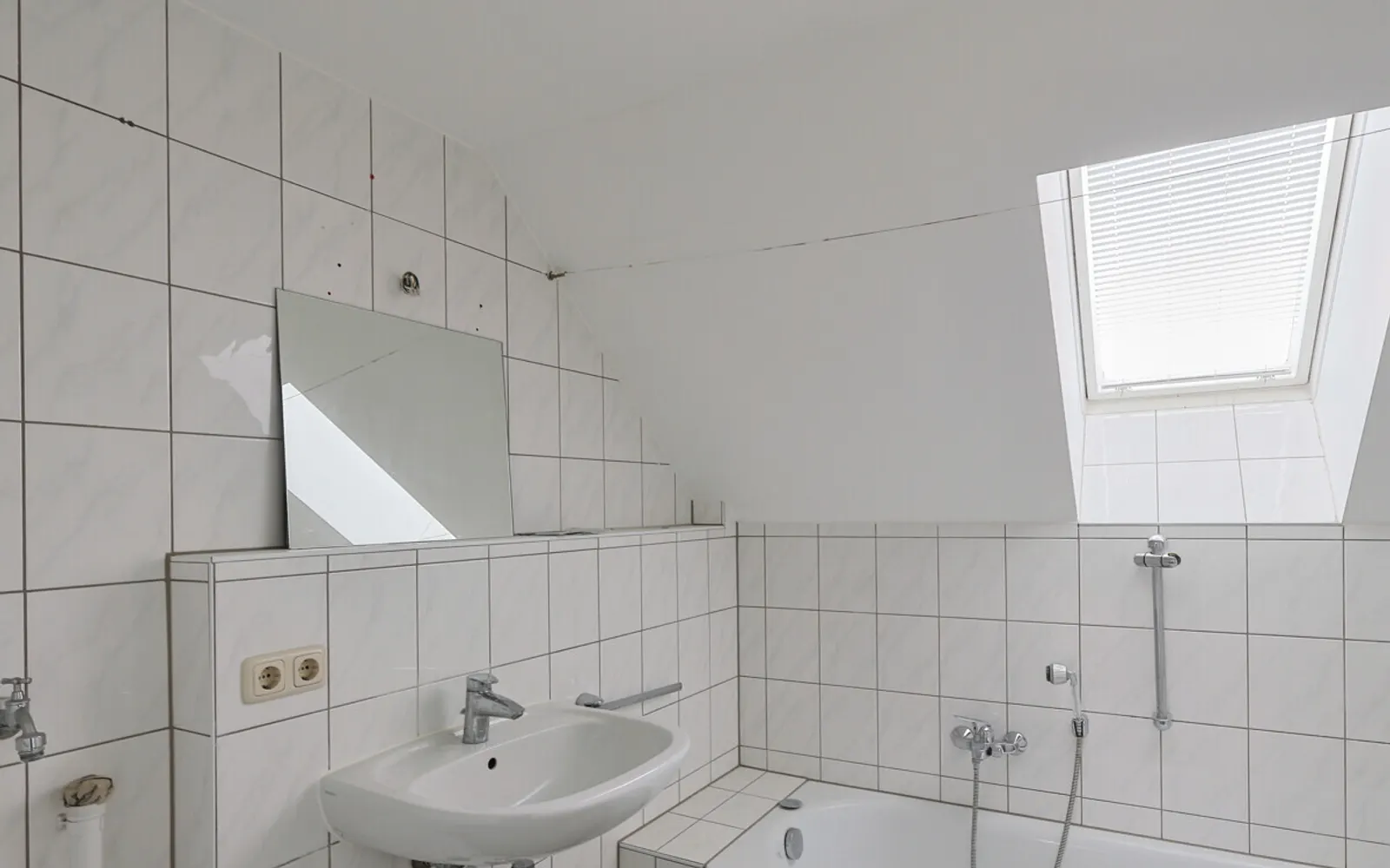 Gepflegte 2-Zimmer-Wohnung in guter Wohnlage - Bild 9