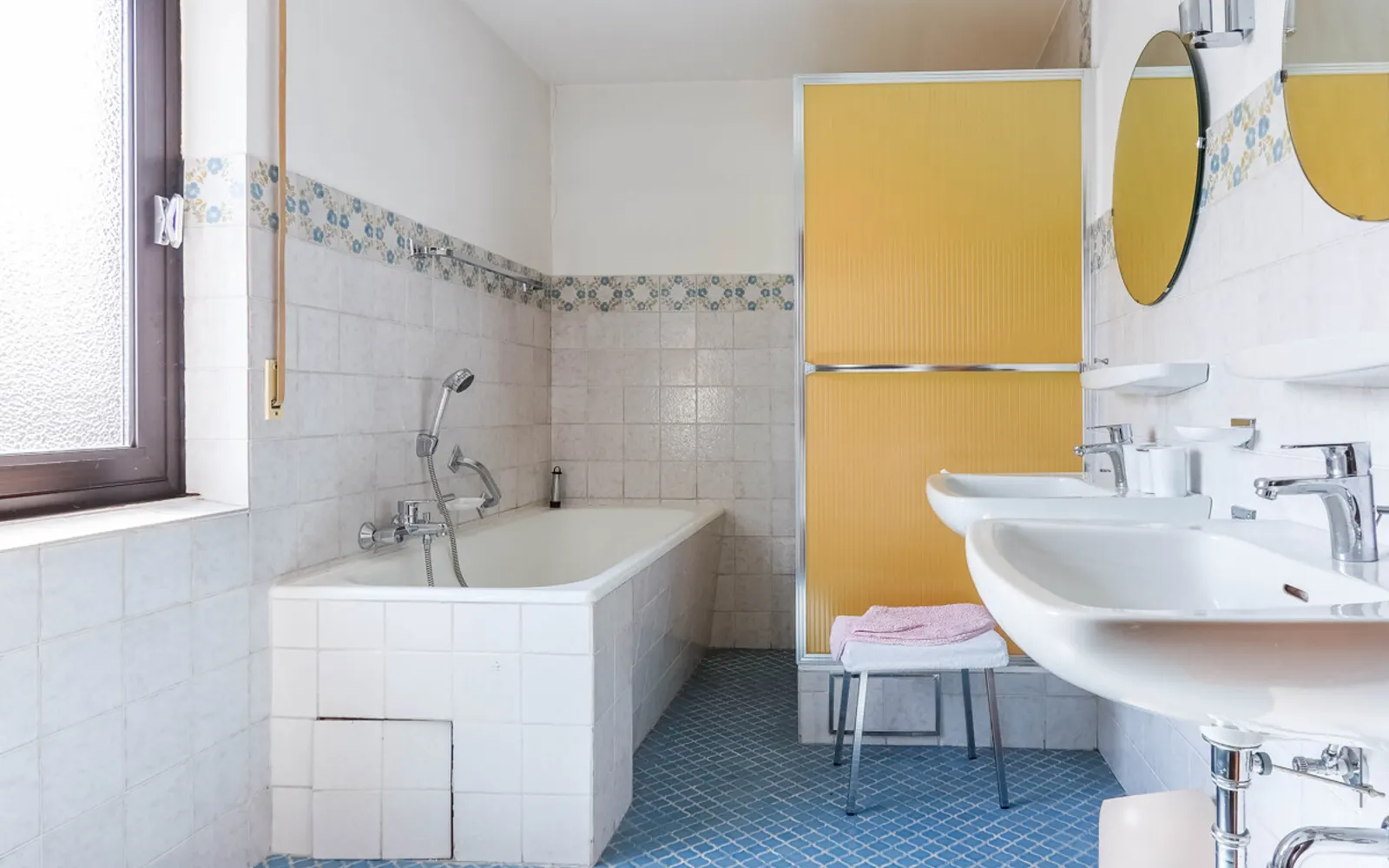 Dreifamilienhaus mit Hinterliegergrundstück in Ingolstadt-Süd - Bild 11