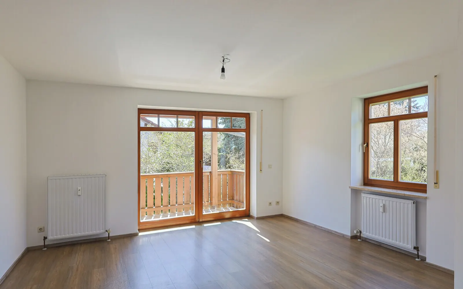 Charmante, lichtdurchflutete 2-Zimmer-Wohnung in Bestlage im Ingolstädter Westen - Bild 4