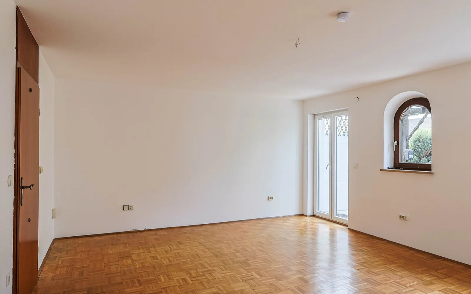 Zentrumnahes Reihenmittelhaus in begehrter Lage - Bild 2
