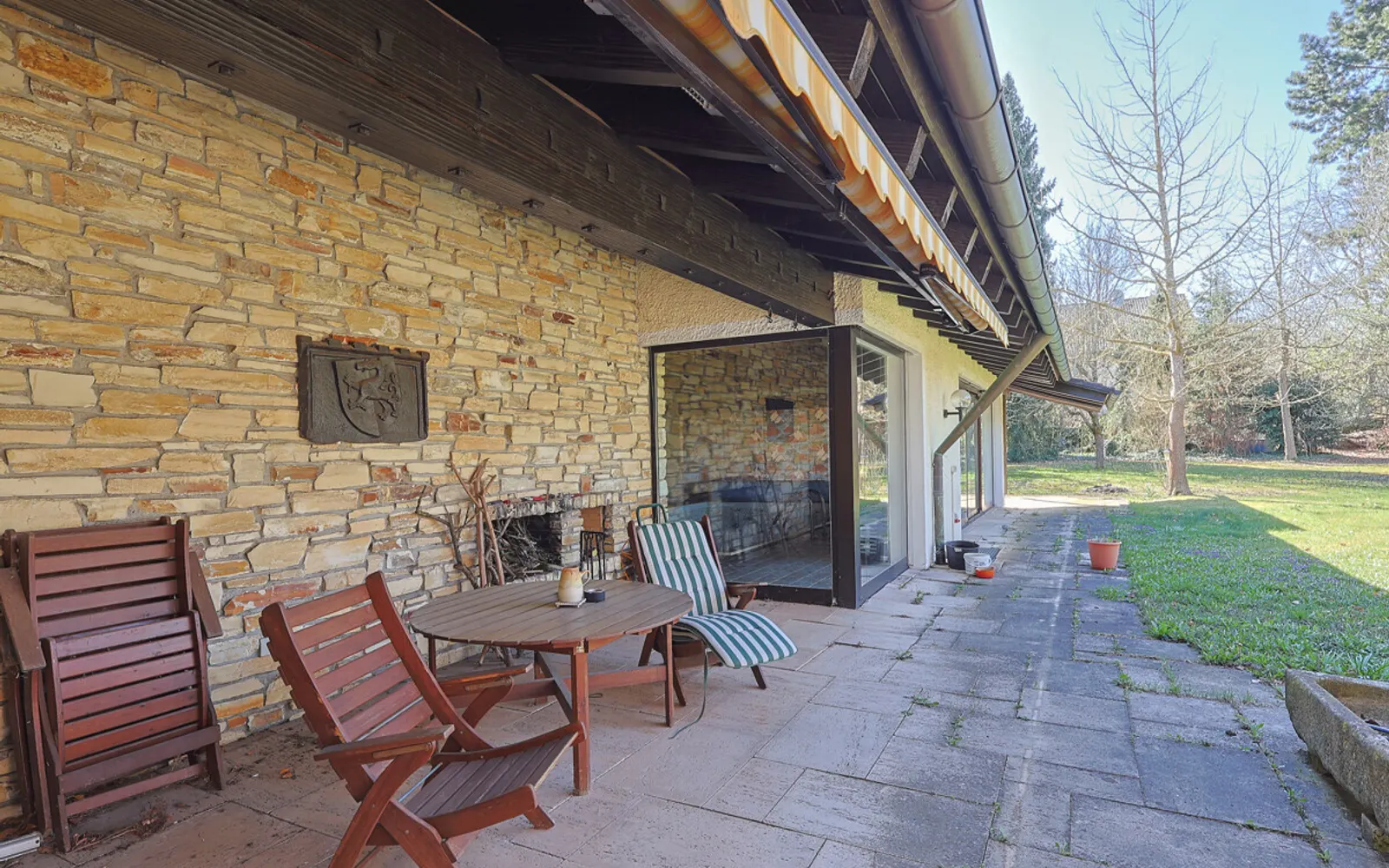Seltene Gelegenheit: Exklusive Villa mit Indoor-Pool und weitläufigem Grundstück in Gaimersheim - Bild 13