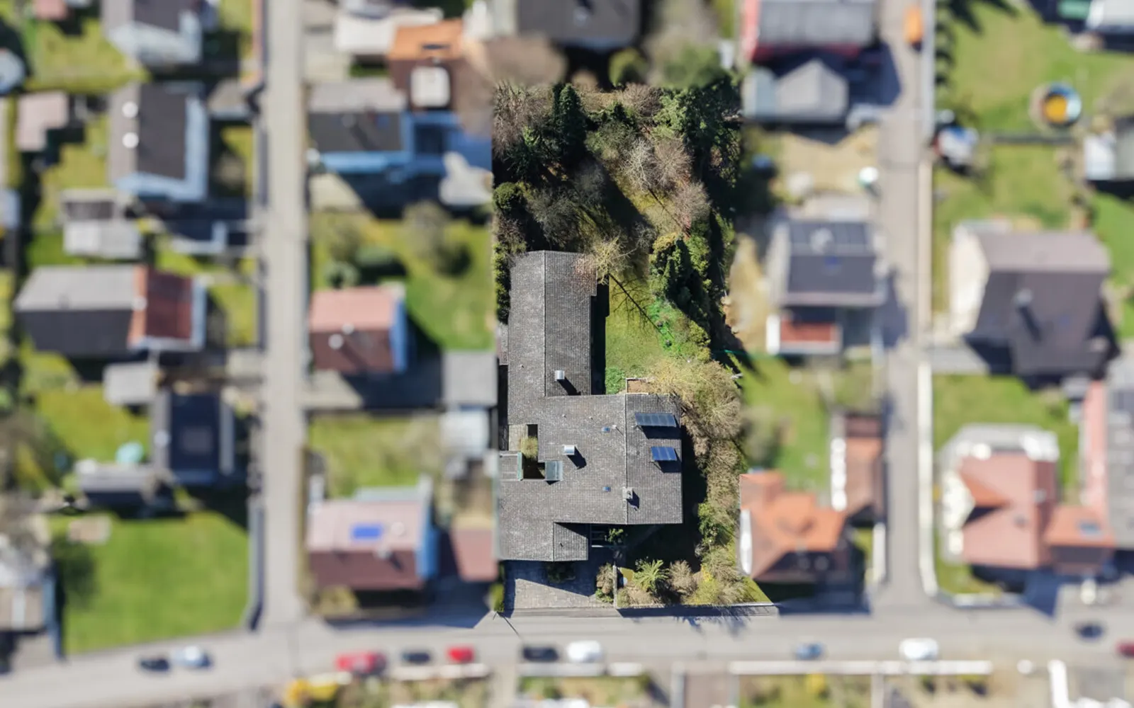 Seltene Gelegenheit: Exklusive Villa mit Indoor-Pool und weitläufigem Grundstück in Gaimersheim - Bild 2