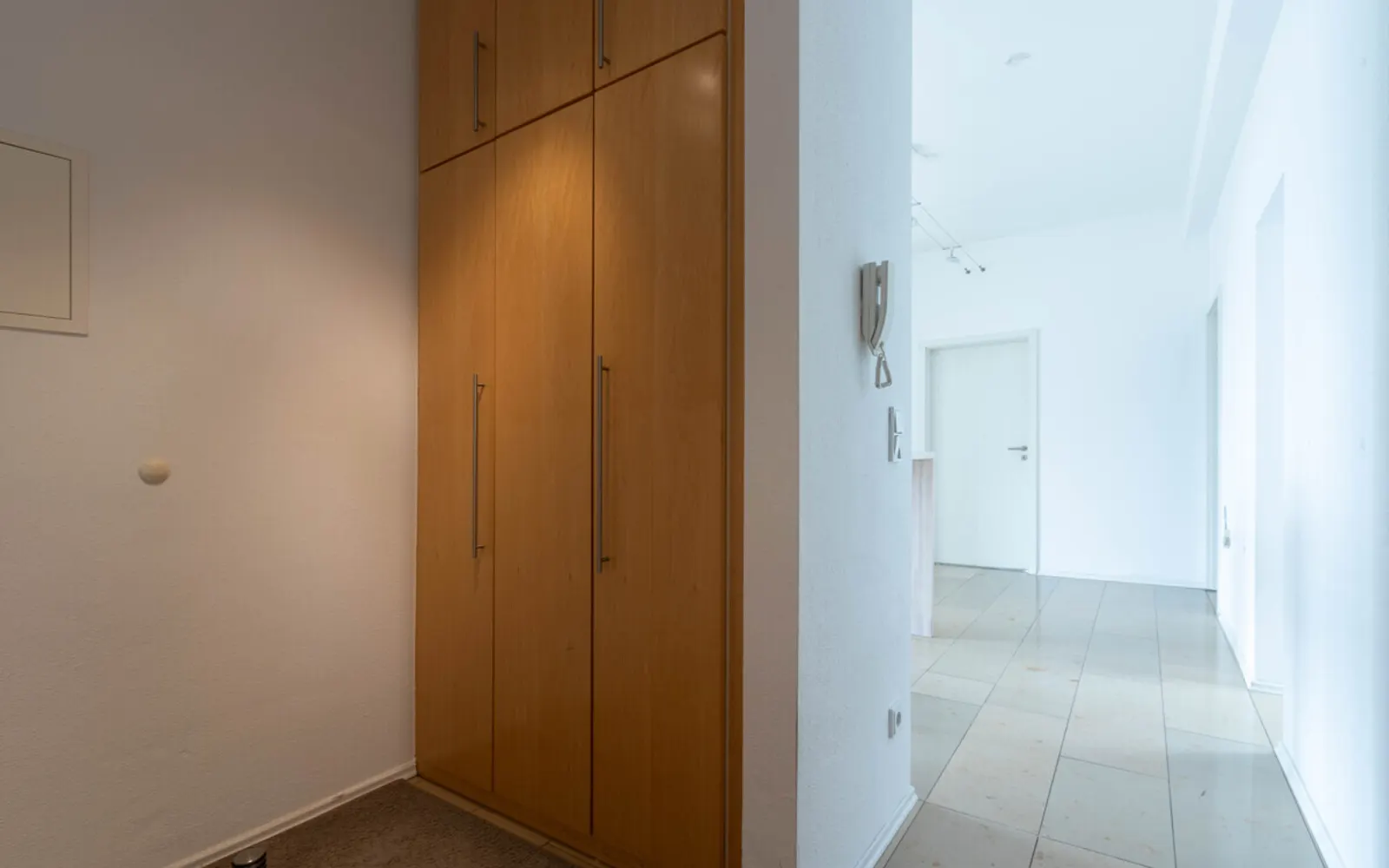 4-Zimmer-Dachgeschosswohnung mit Balkon - Bild 4
