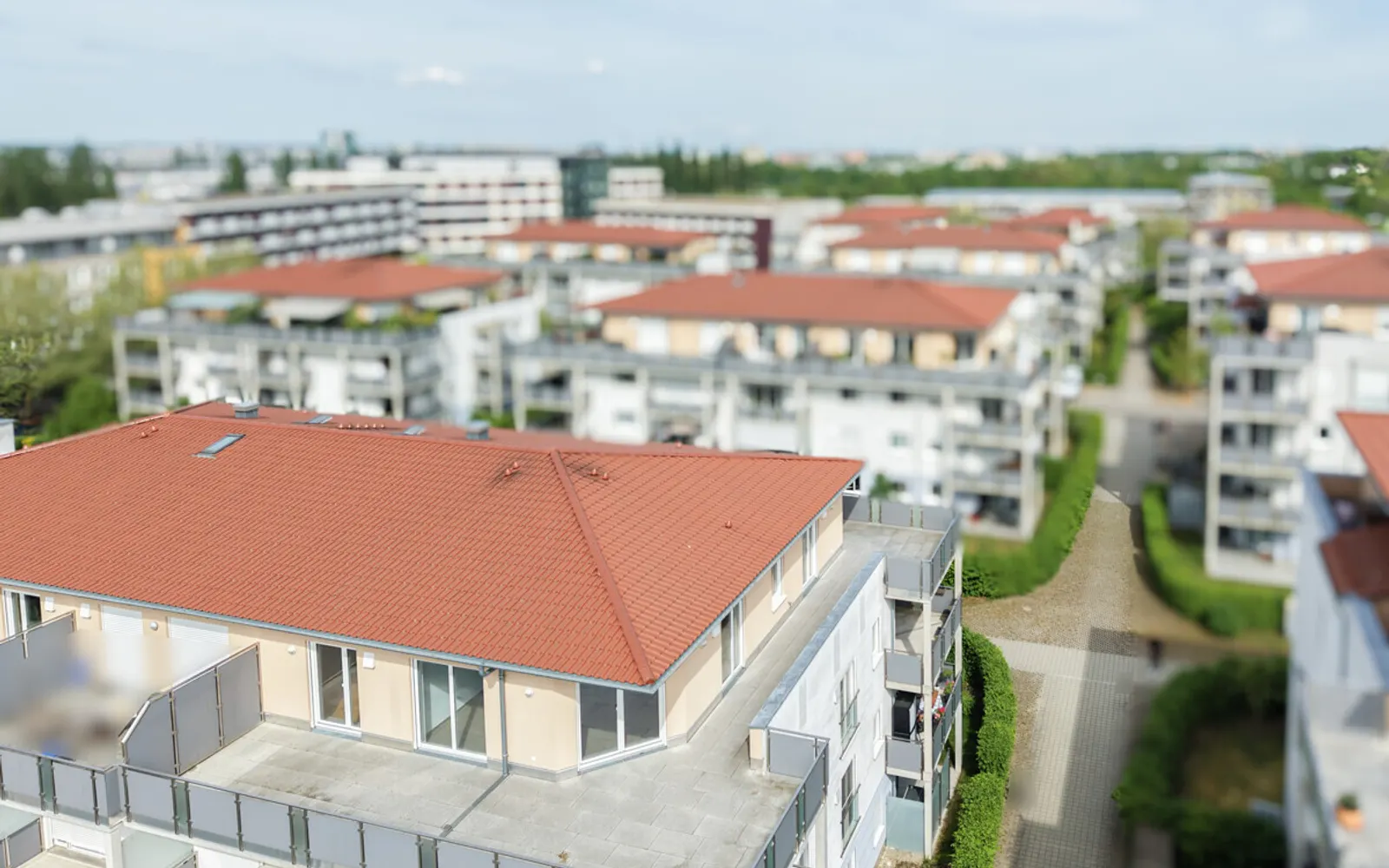 Hochwertige Penthouse-Wohnung mit weitläufiger Dachterrasse in Ingolstadt-Hollerstauden! - Bild 17