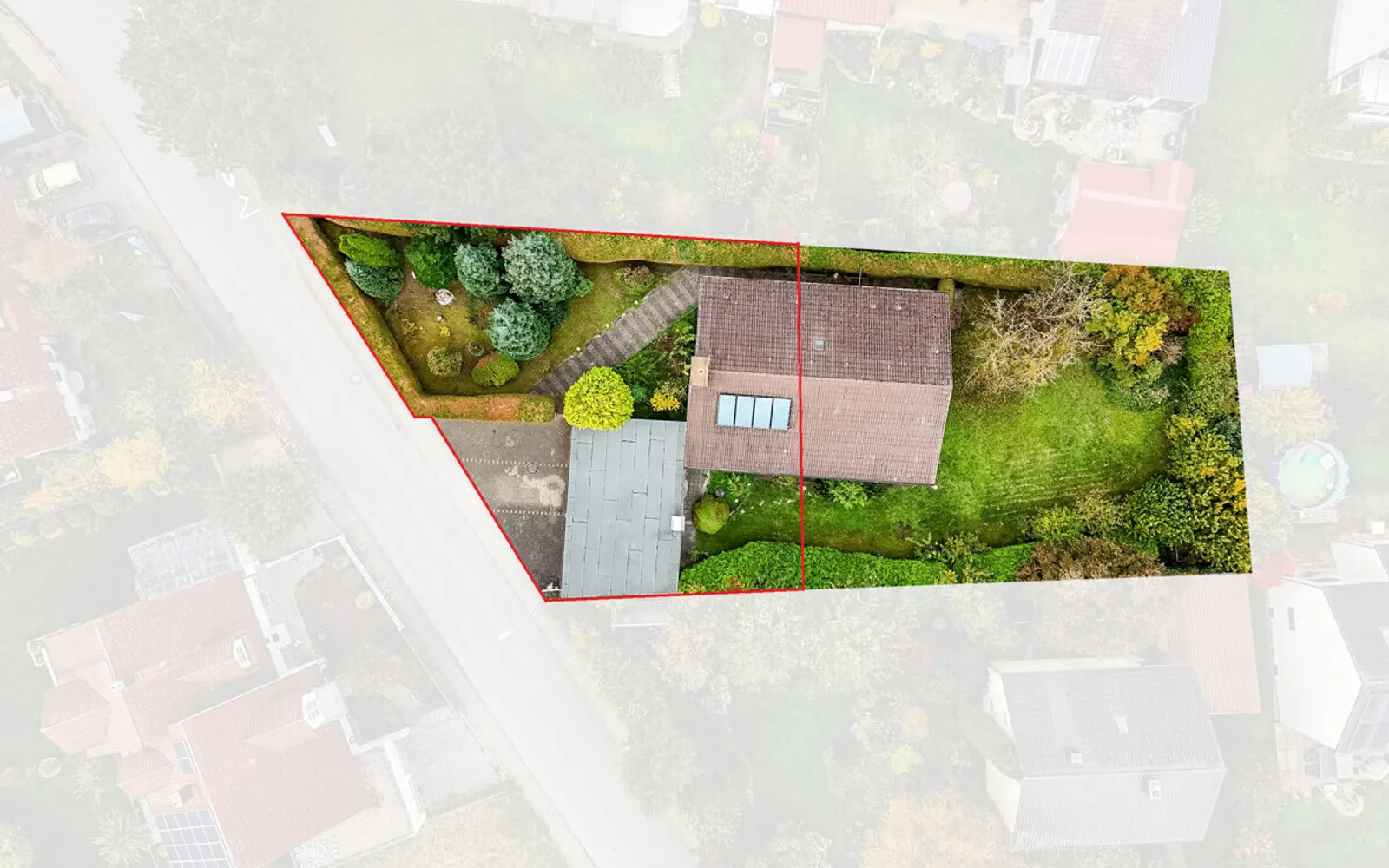 Doppelhaus oder Einfamilienhaus? 614 m² großes Baugrundstück mit Altbestand in Spitalhof! - Bild 1
