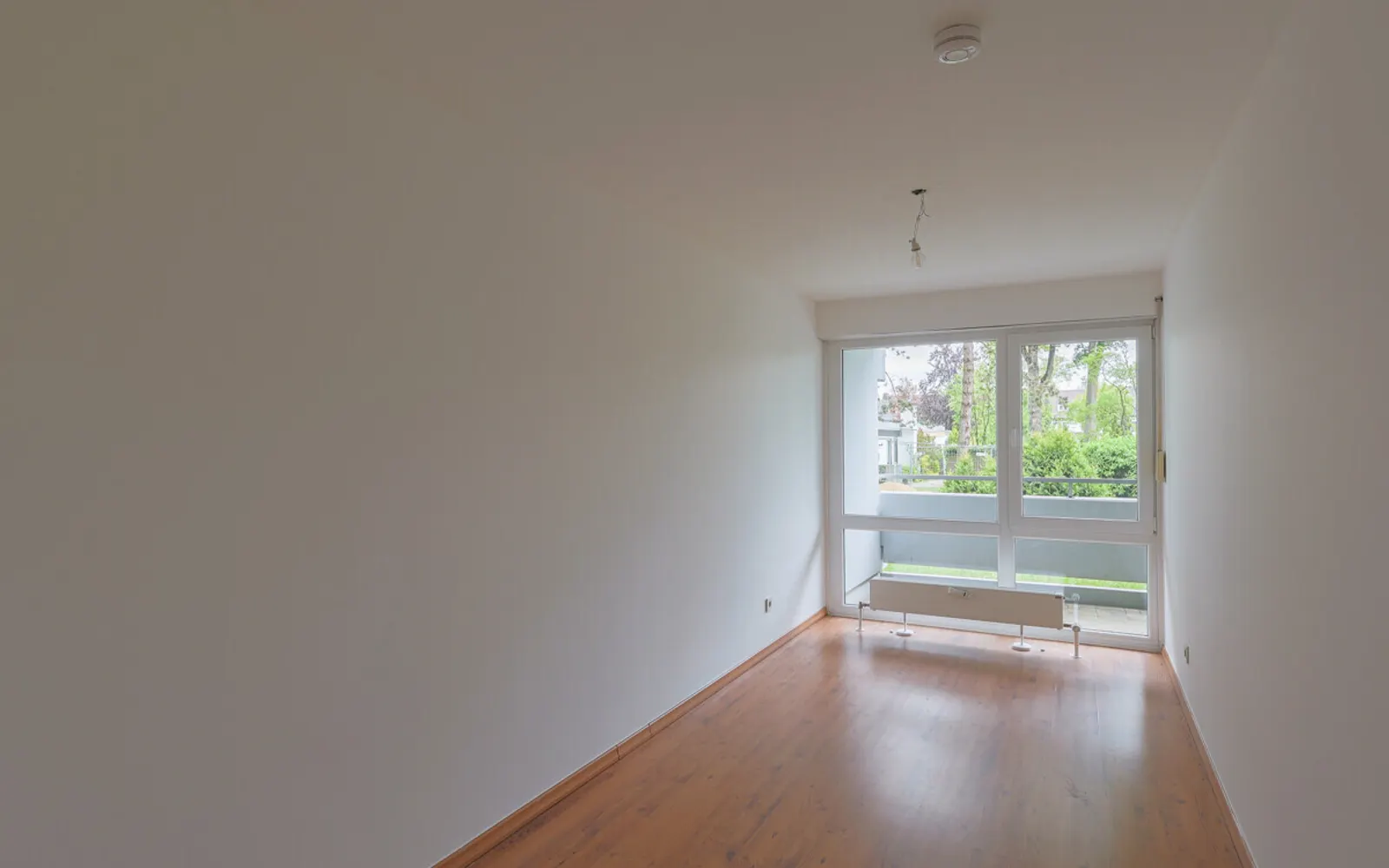 Wohnen mit Urlaubsflair: 3-Zimmer-Wohnung in Ingolstadt mit Gemeinschaftspool - Bild 8