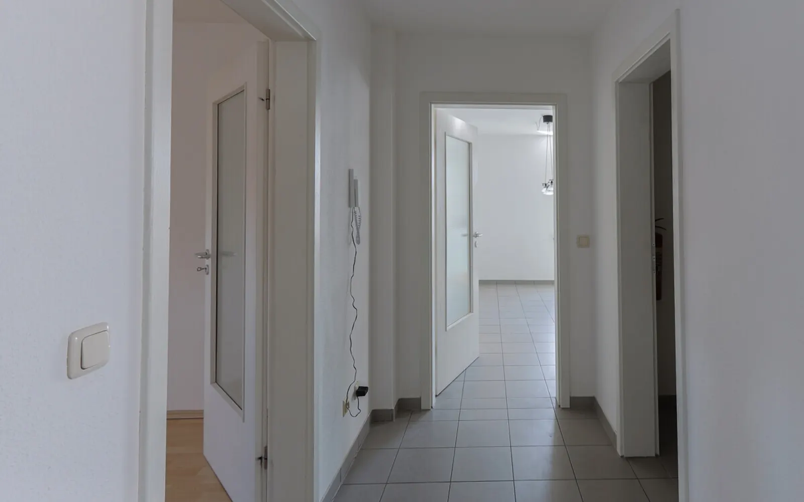 Stilvolle 3-Zimmer-Wohnung mit Wohlfühlcharakter - Bild 7