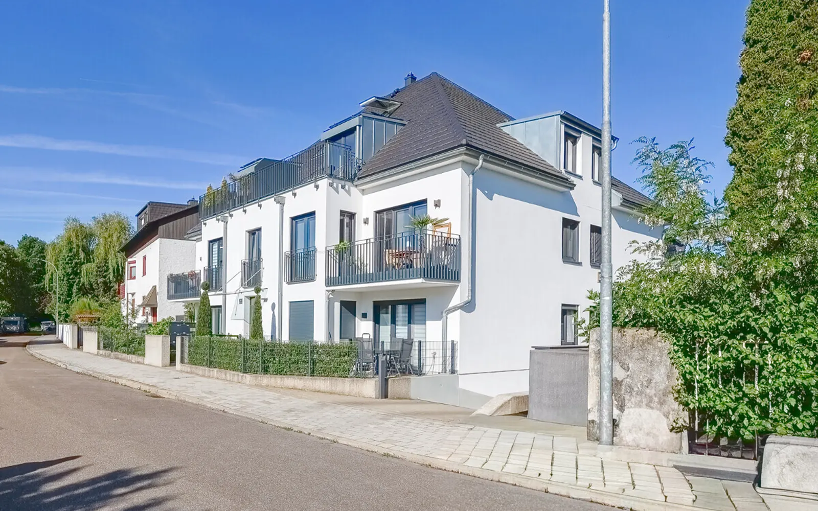 Exklusive Wohnung über zwei Etagen - Bild 2