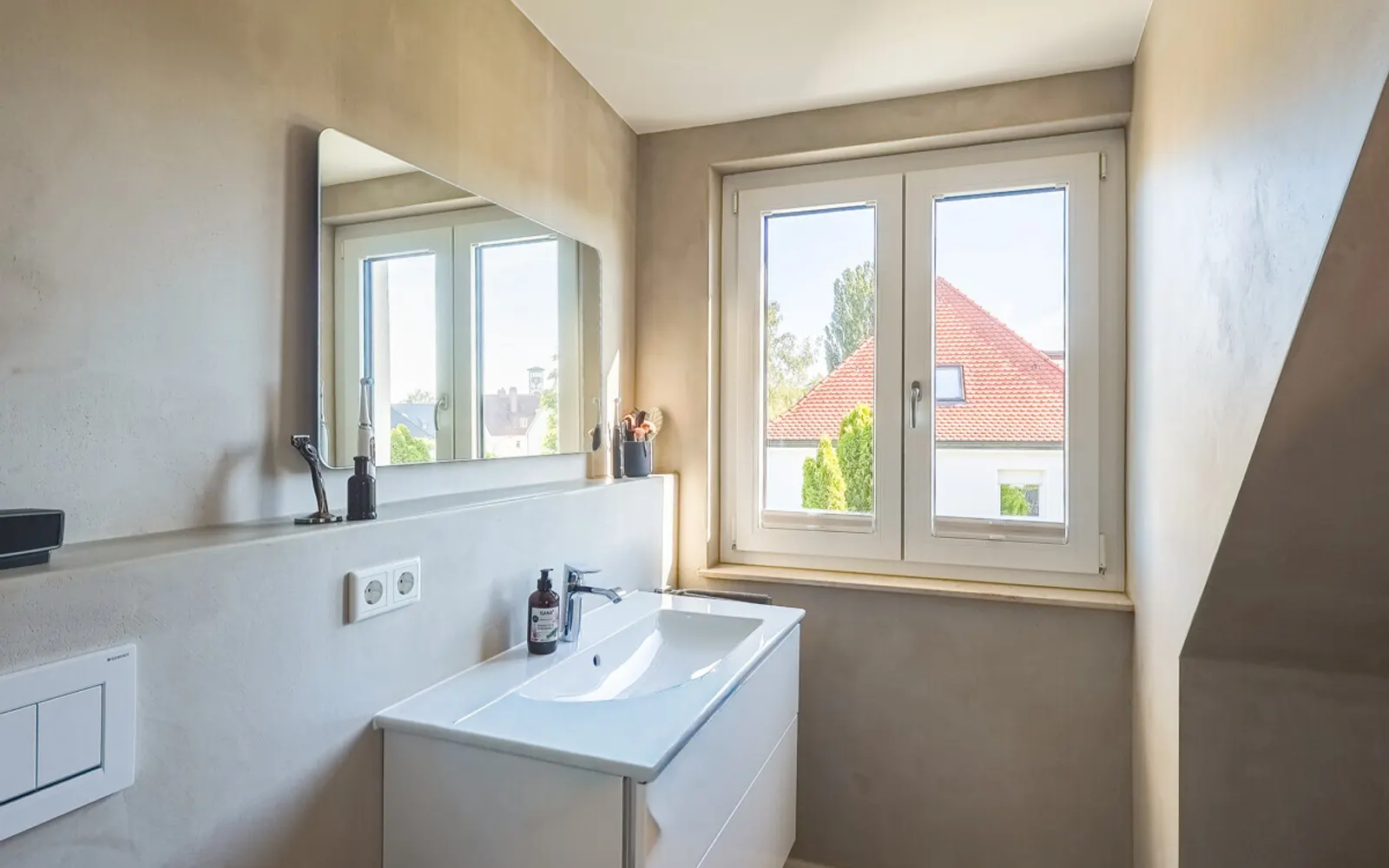 Exklusive Wohnung über zwei Etagen - Bild 11
