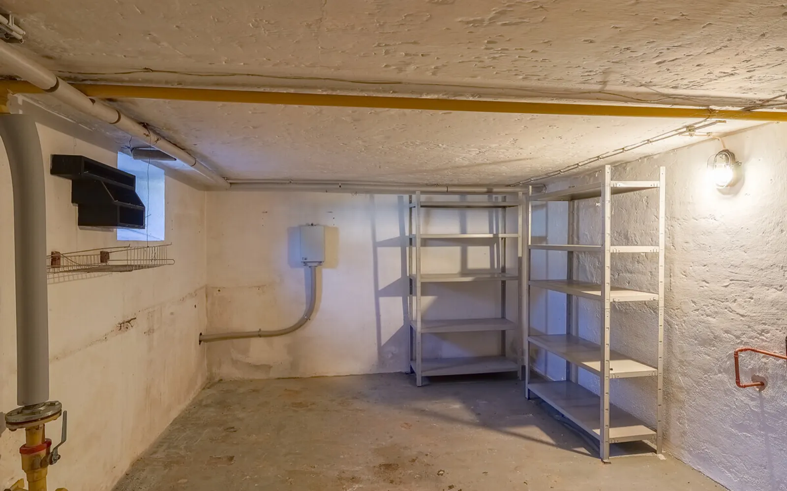 Bastler aufgepasst! Gemütliches Einfamilienhaus in Ingolstadt Nord-Ost - Bild 21