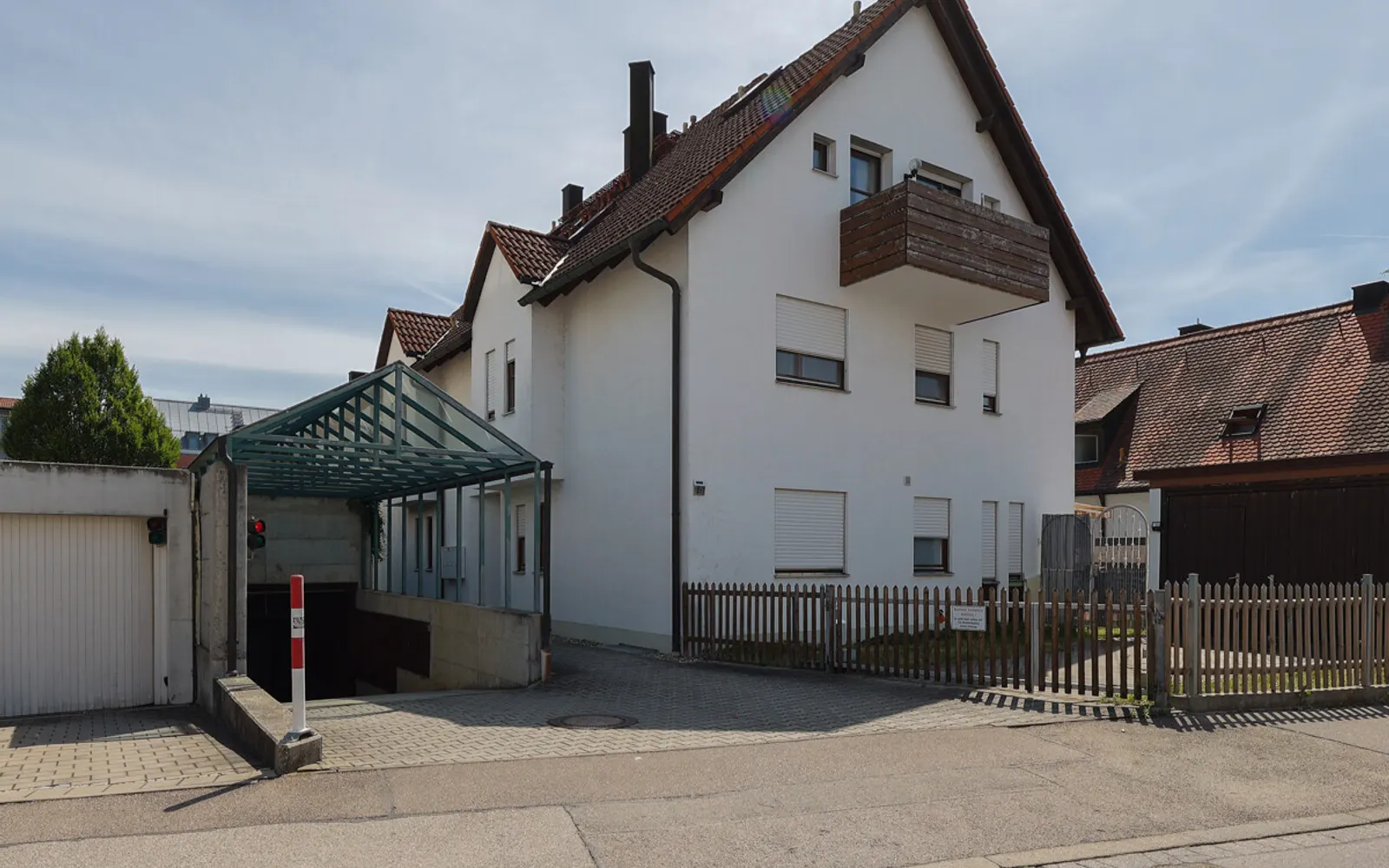 Erbbaurecht - Gemütliche 2-Zimmer-Eigentumswohnung mit TG-Stellplatz in Ingolstadt-Süd! - Bild 1