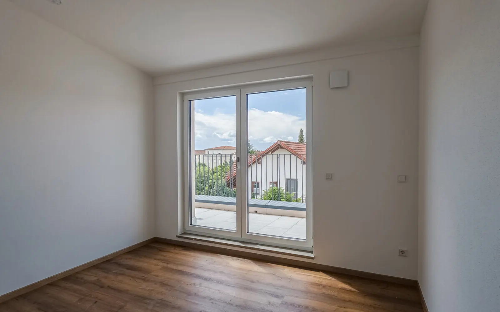 2,5-Zimmer-Wohnung mit Dachterrasse im Neubau! - Bild 4
