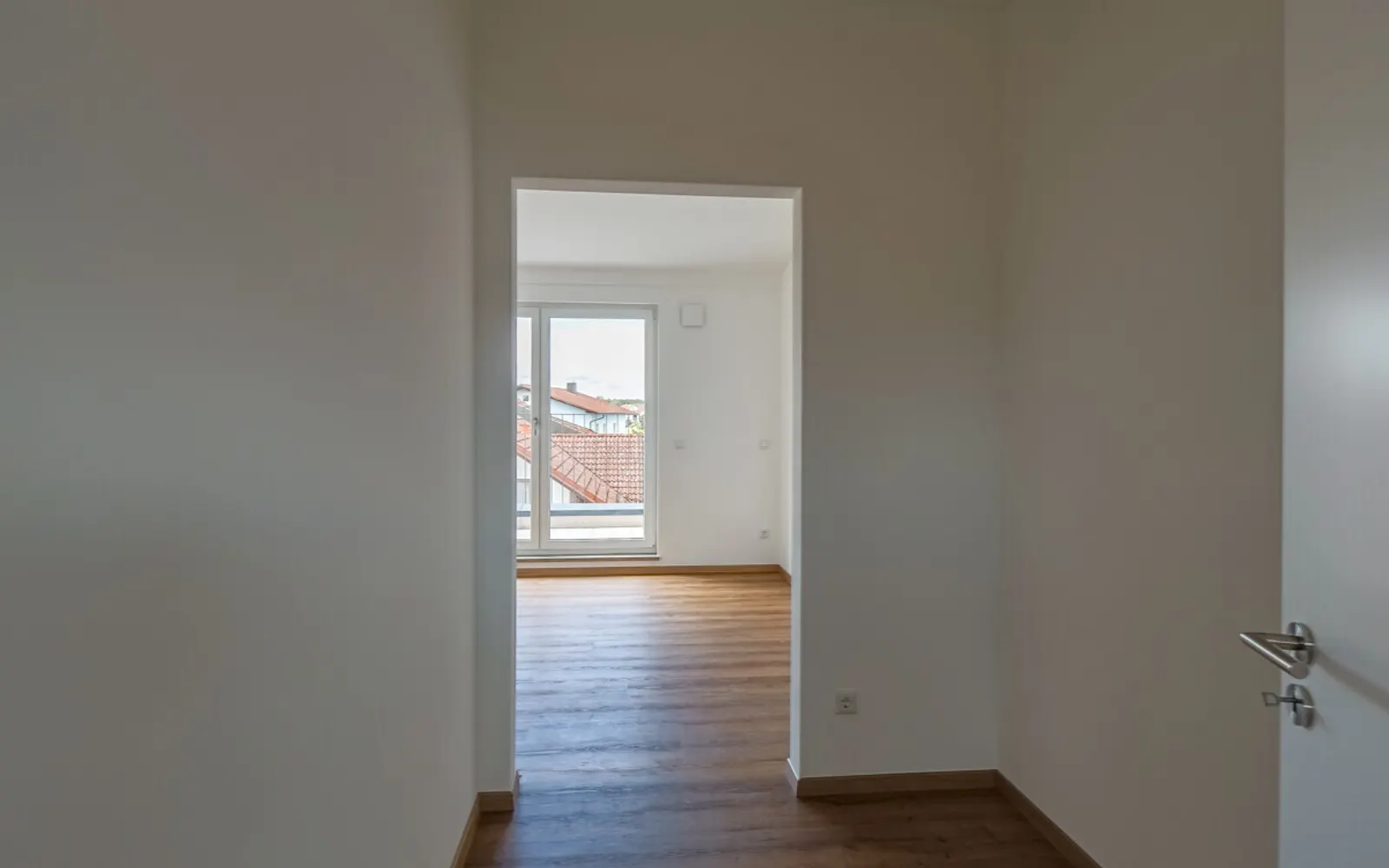 2,5-Zimmer-Wohnung mit Dachterrasse im Neubau! - Bild 13