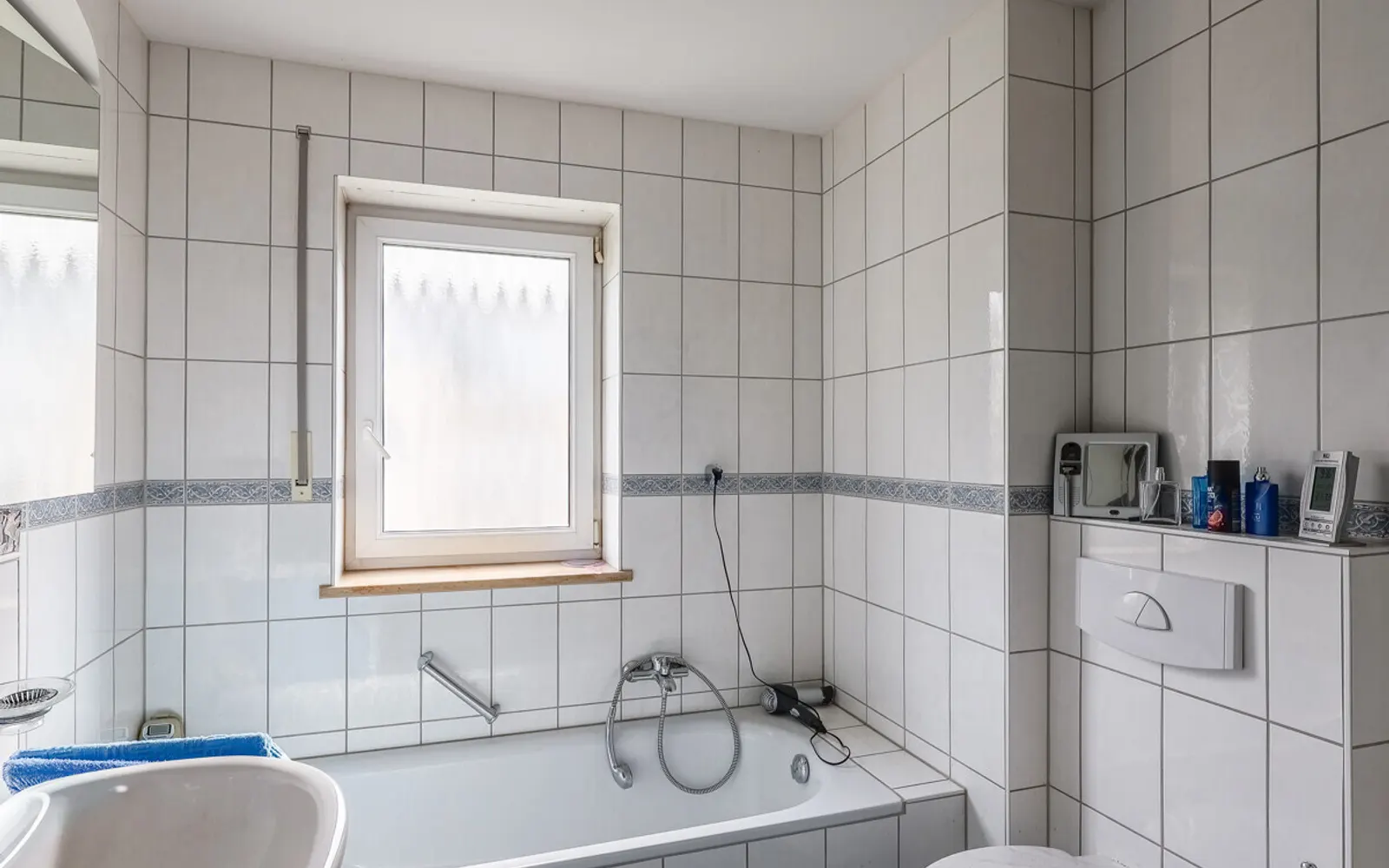 Gut geschnittene 3-Zimmer-Wohnung mit Balkon fußläufig zum Hauptbahnhof - Bild 7