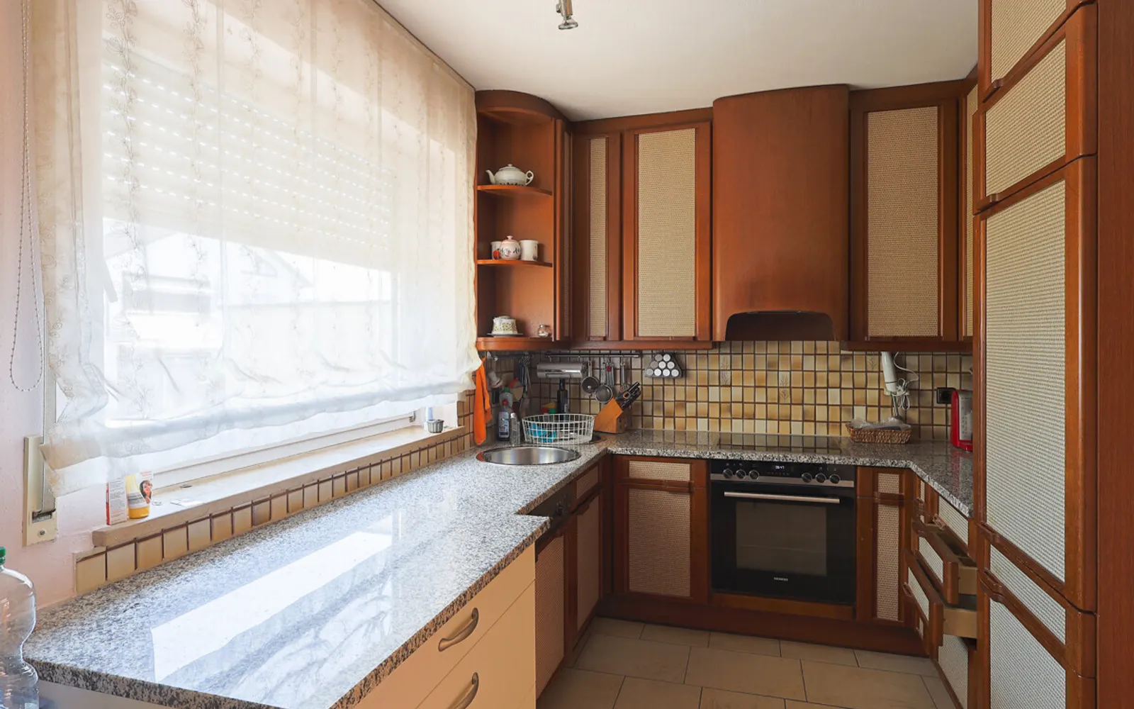 Viel Platz zum Wohlfühlen – gepflegte Doppelhaushälfte mit schönem Garten, Terrasse und Garage - Bild 6