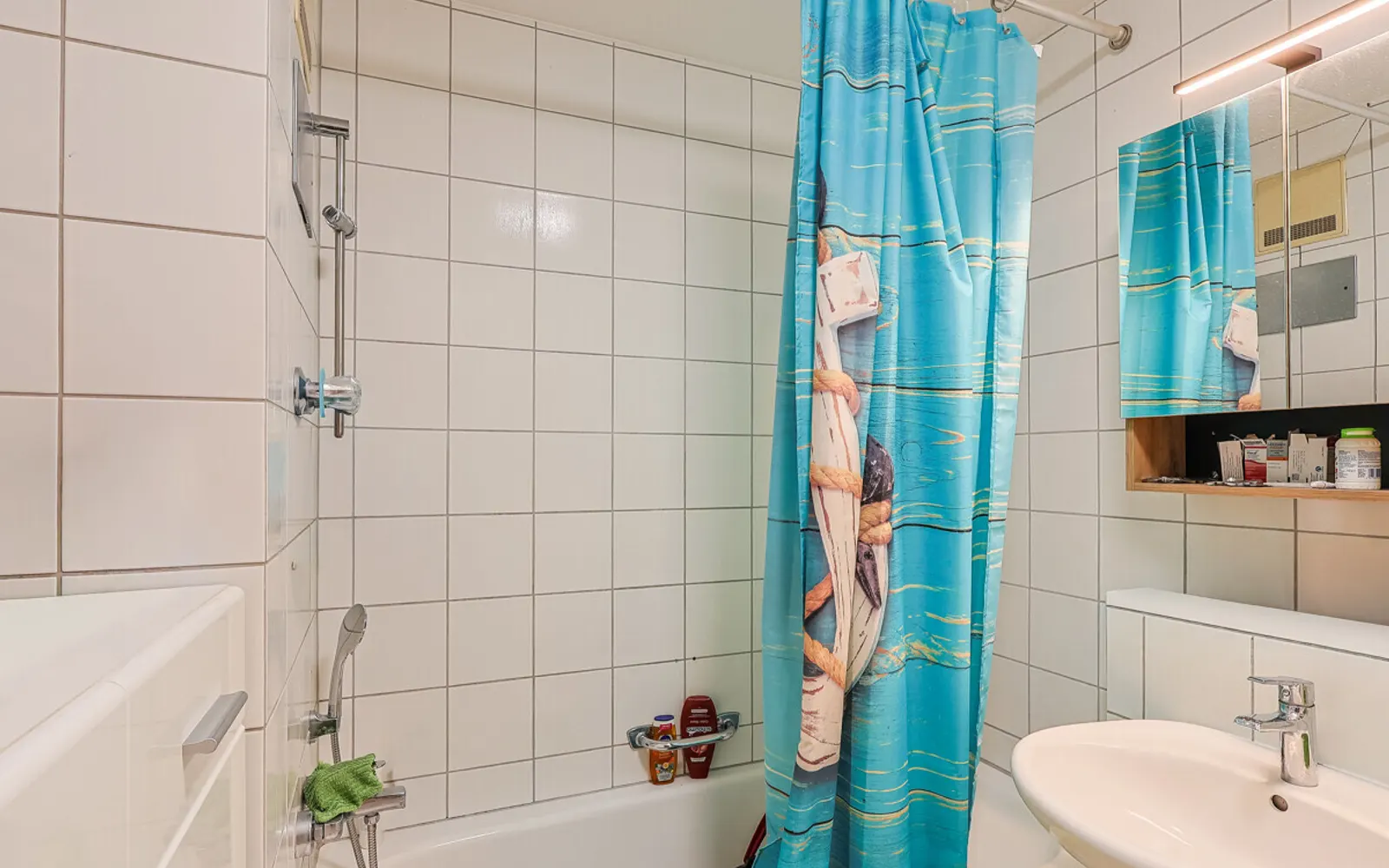 2-Zimmer-Wohnung mit großer Loggia in Friedrichshofen - Bild 8