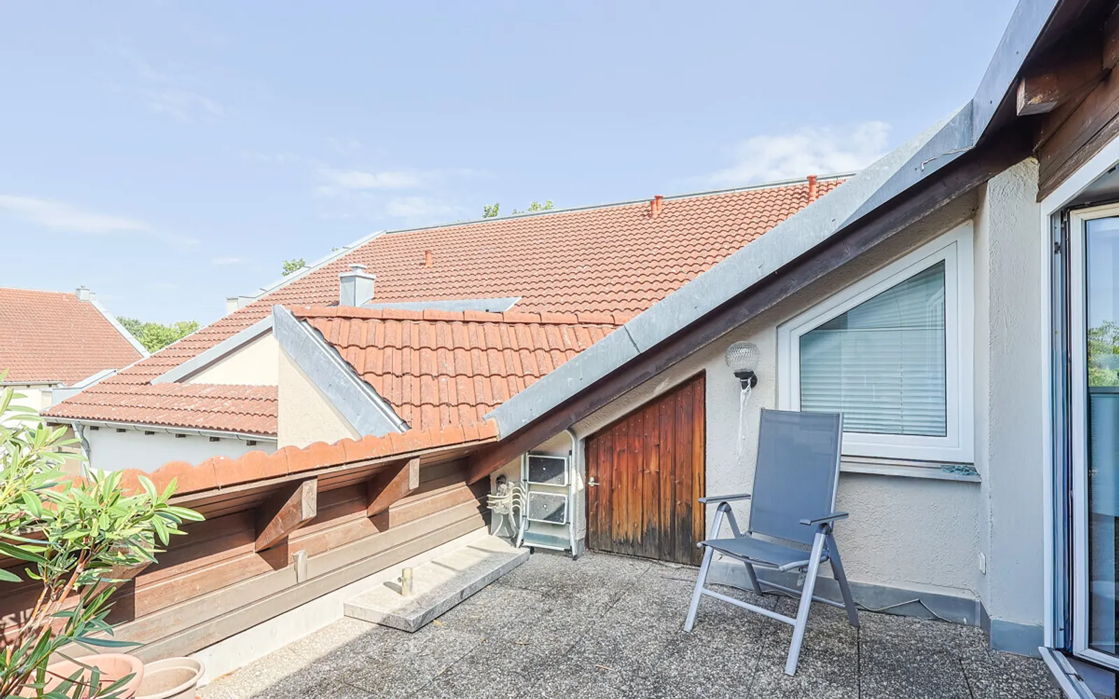 2-Zimmer-Wohnung mit großer Loggia in Friedrichshofen - Bild 5