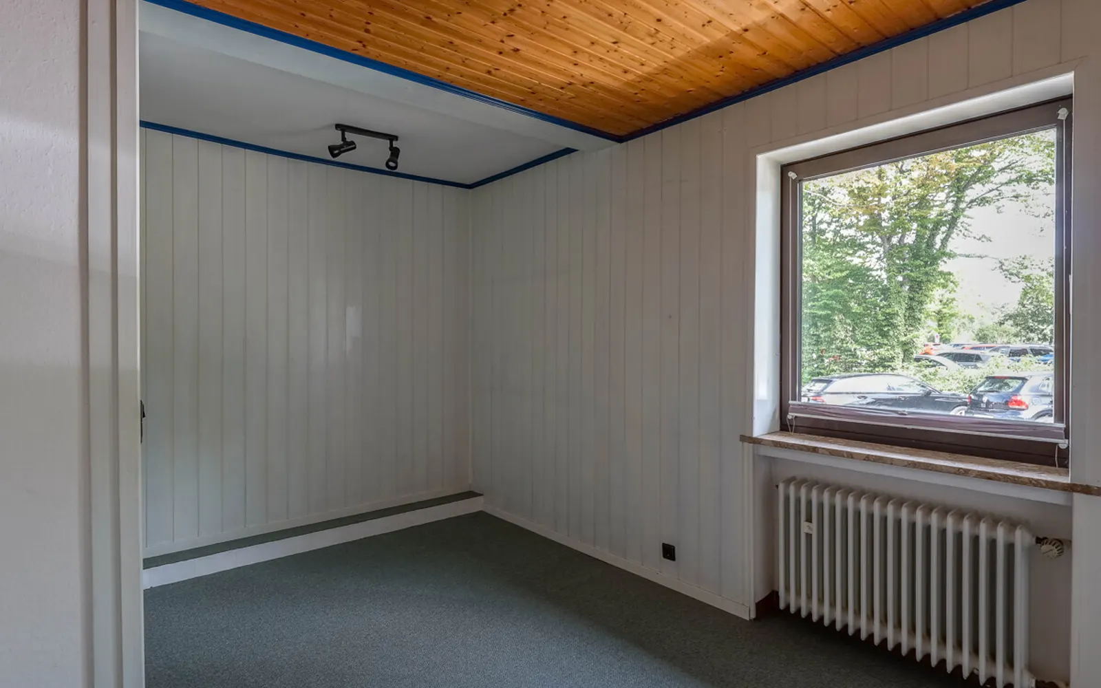 Attraktive Liegenschaft mit renovierungsbedürftigen EFH sowie Grundstück für zwei Doppelhaushälften! - Bild 14