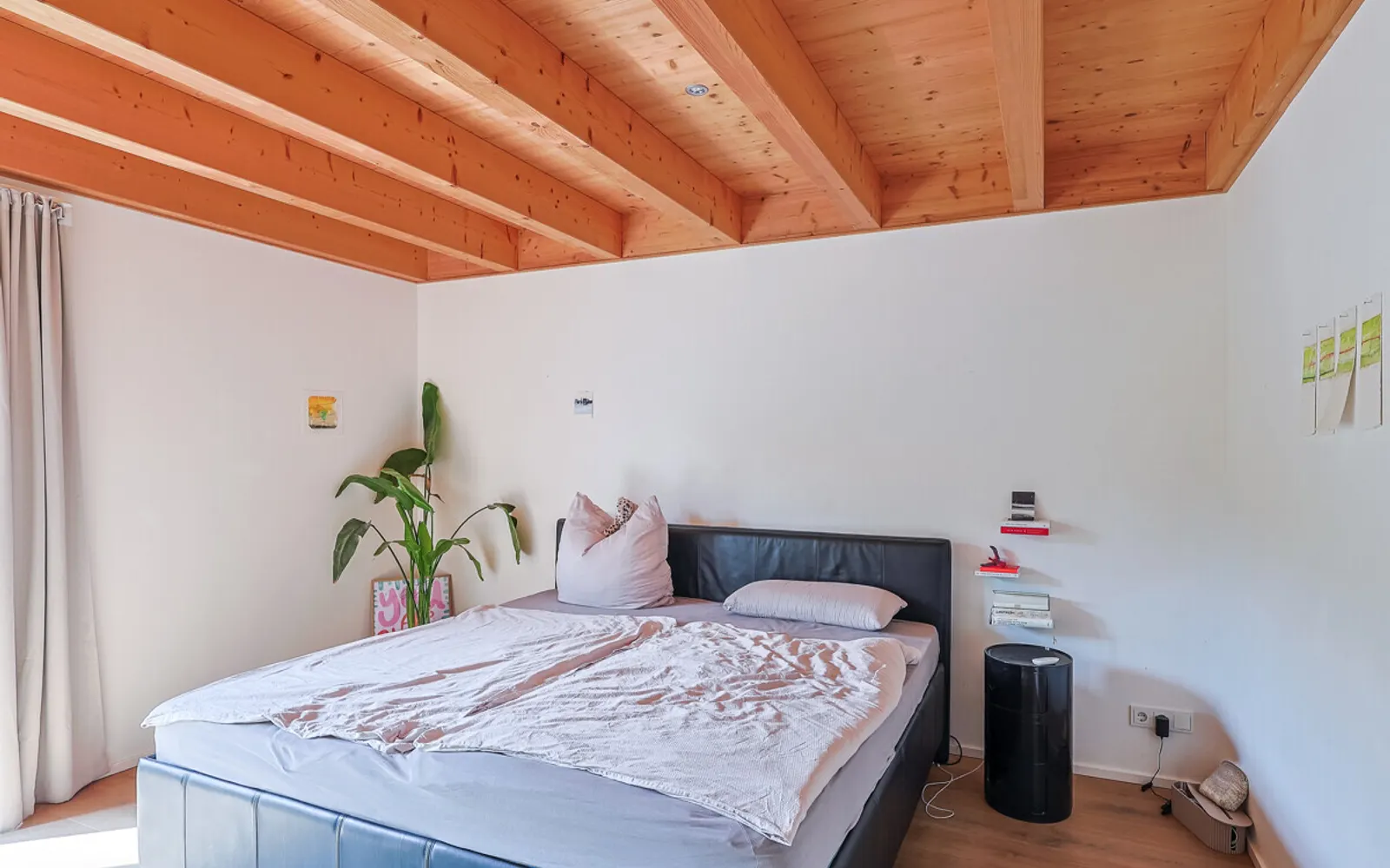 Eleganz trifft Nachhaltigkeit – Luxuriöses Einfamilienhaus in Ingolstadt-Gerolfing - Bild 14