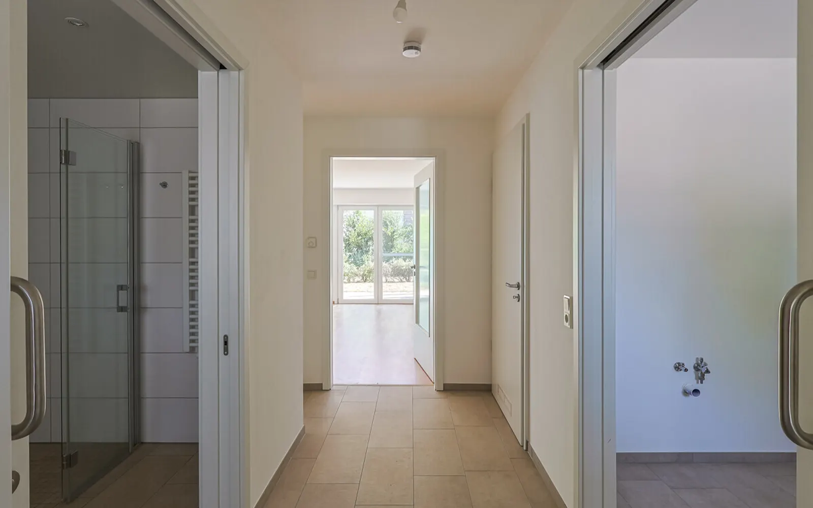 Stilvoll wohnen im Alter - 2-Zimmer-Seniorenwohnung in Baar-Ebenhausen - Bild 12