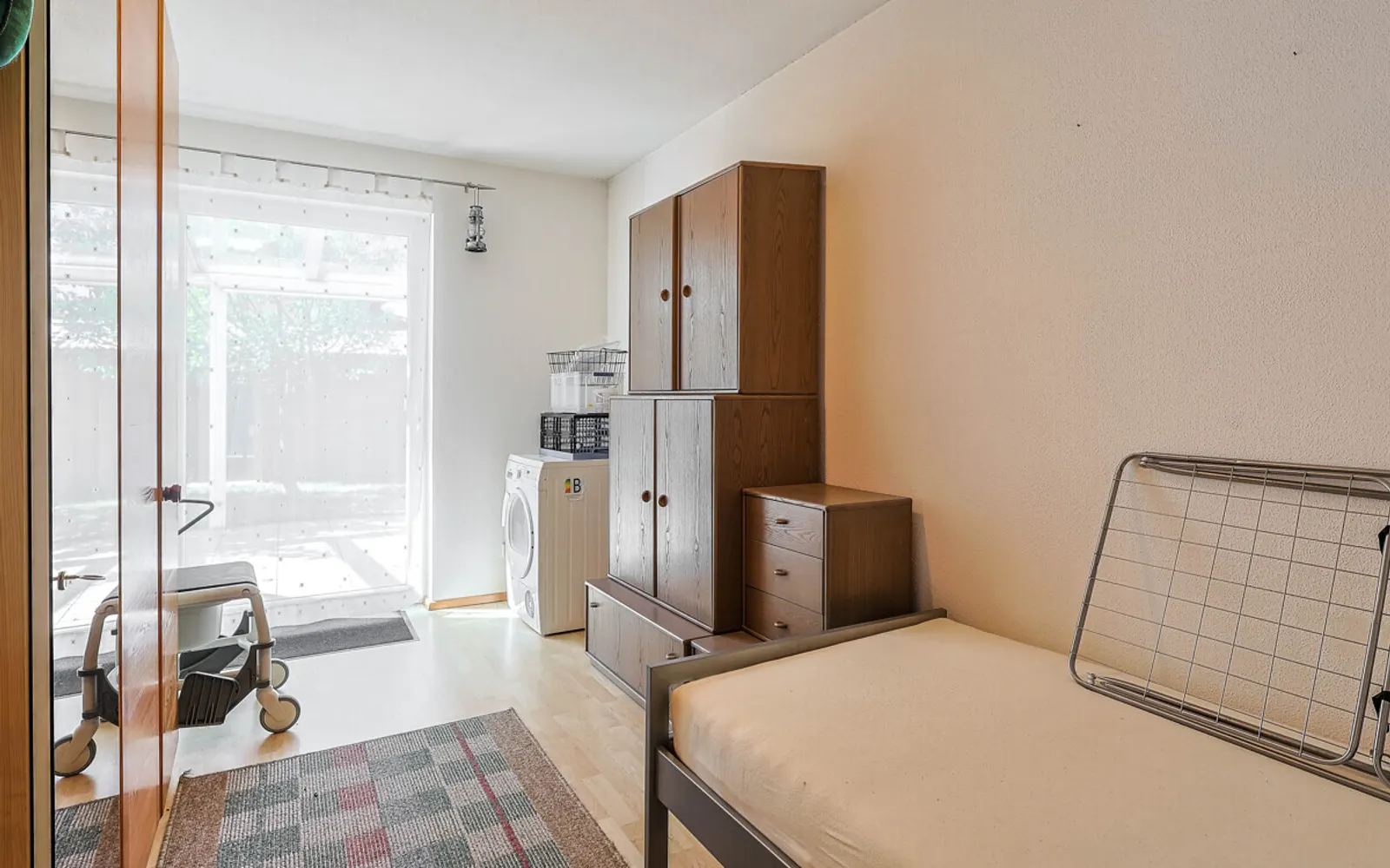 Attraktive 3-Zimmer-Wohnung in zentraler Lage - Bild 9