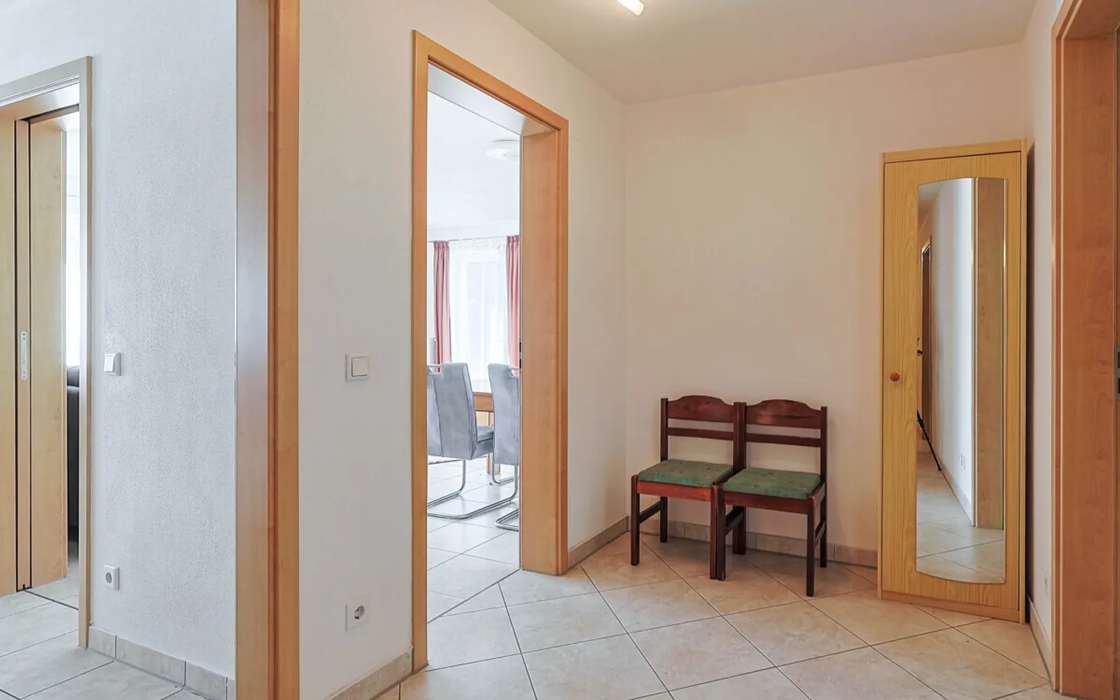 Attraktive 3-Zimmer-Wohnung in zentraler Lage - Bild 7