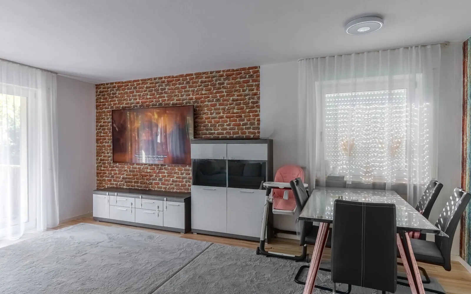 Großzügige 3-Zimmer-Wohnung mit Balkon - Bild 1