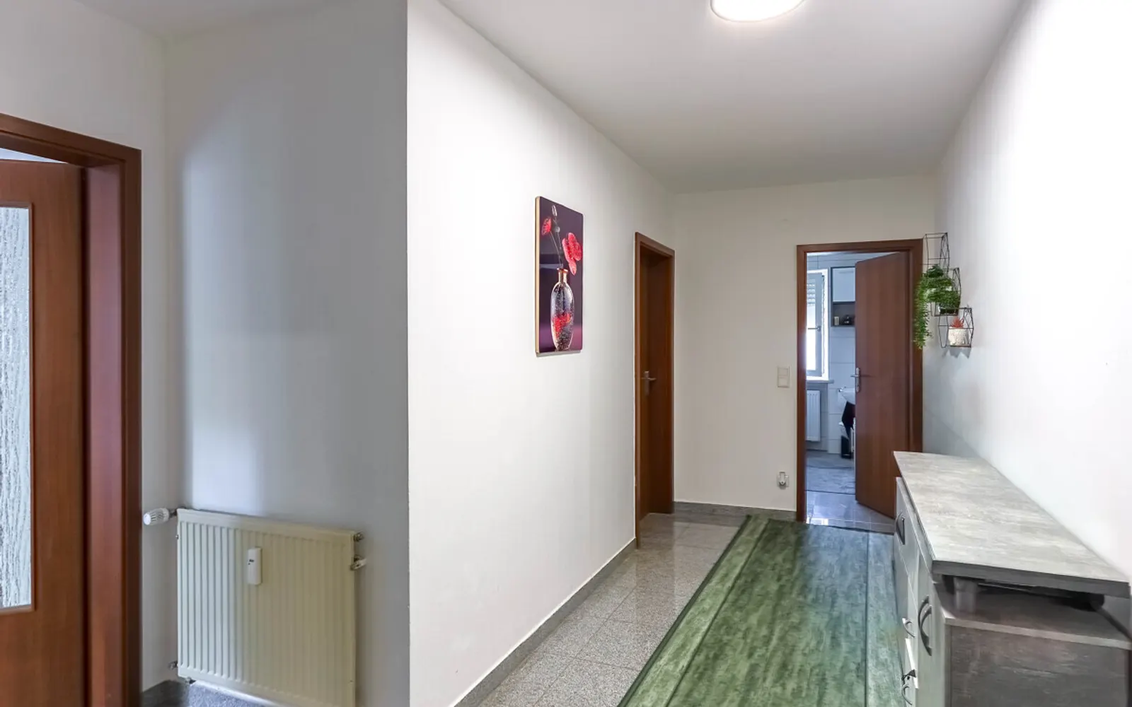 Großzügige 3-Zimmer-Wohnung mit Balkon - Bild 8