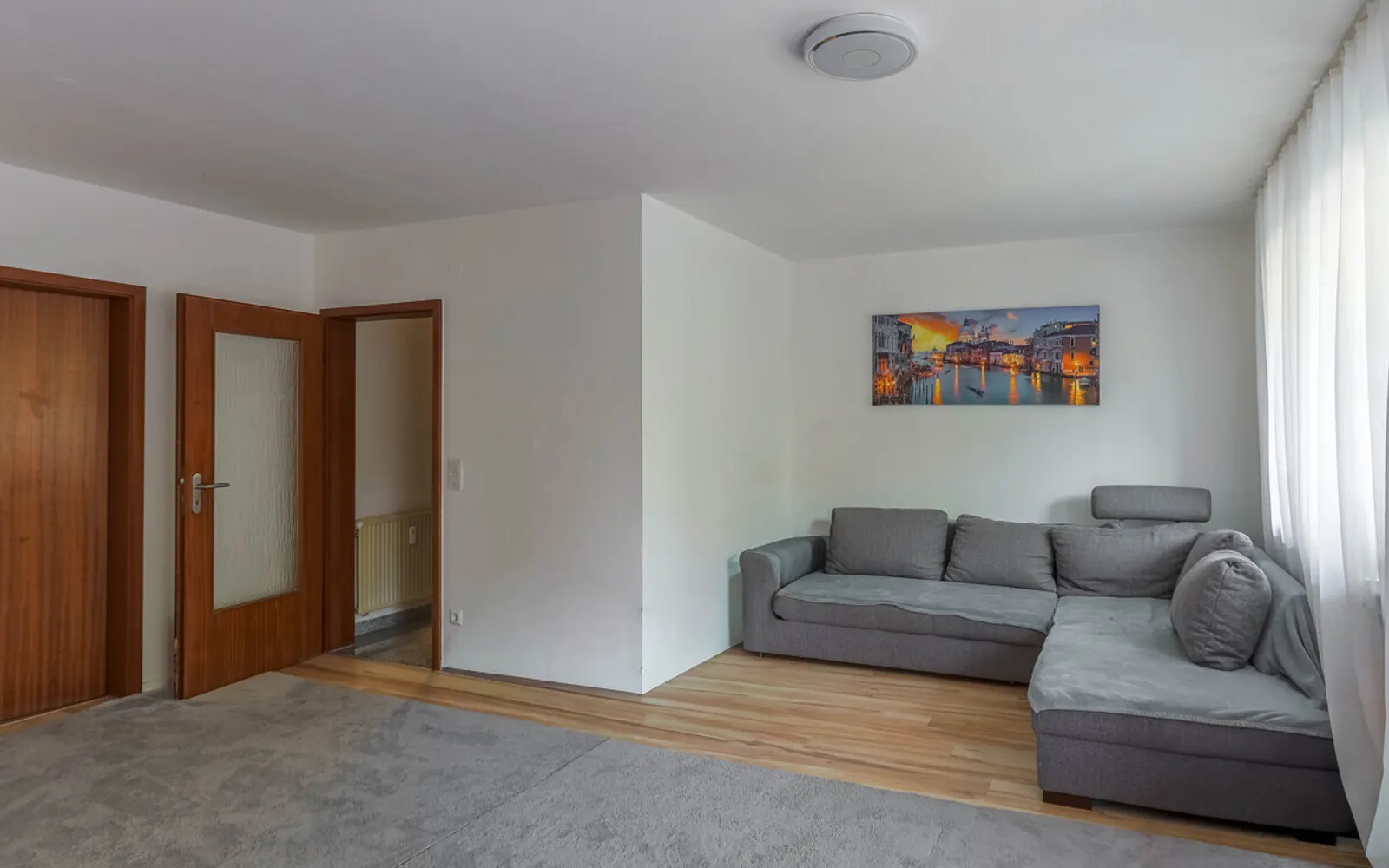 Großzügige 3-Zimmer-Wohnung mit Balkon - Bild 2