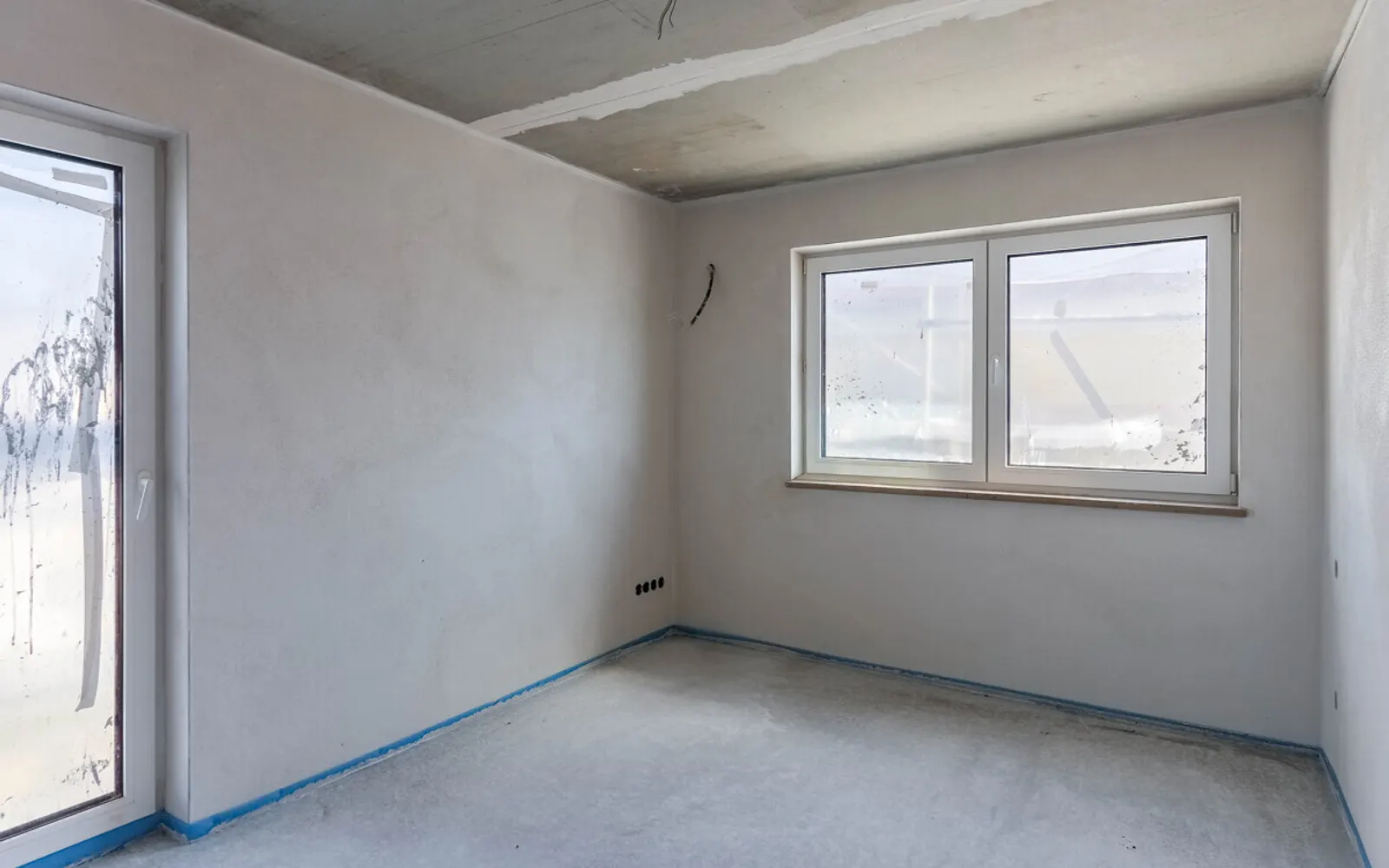 Erstbezug: Moderne 2,5 -Zimmer-Wohnung mit Einbauküche - Bild 3