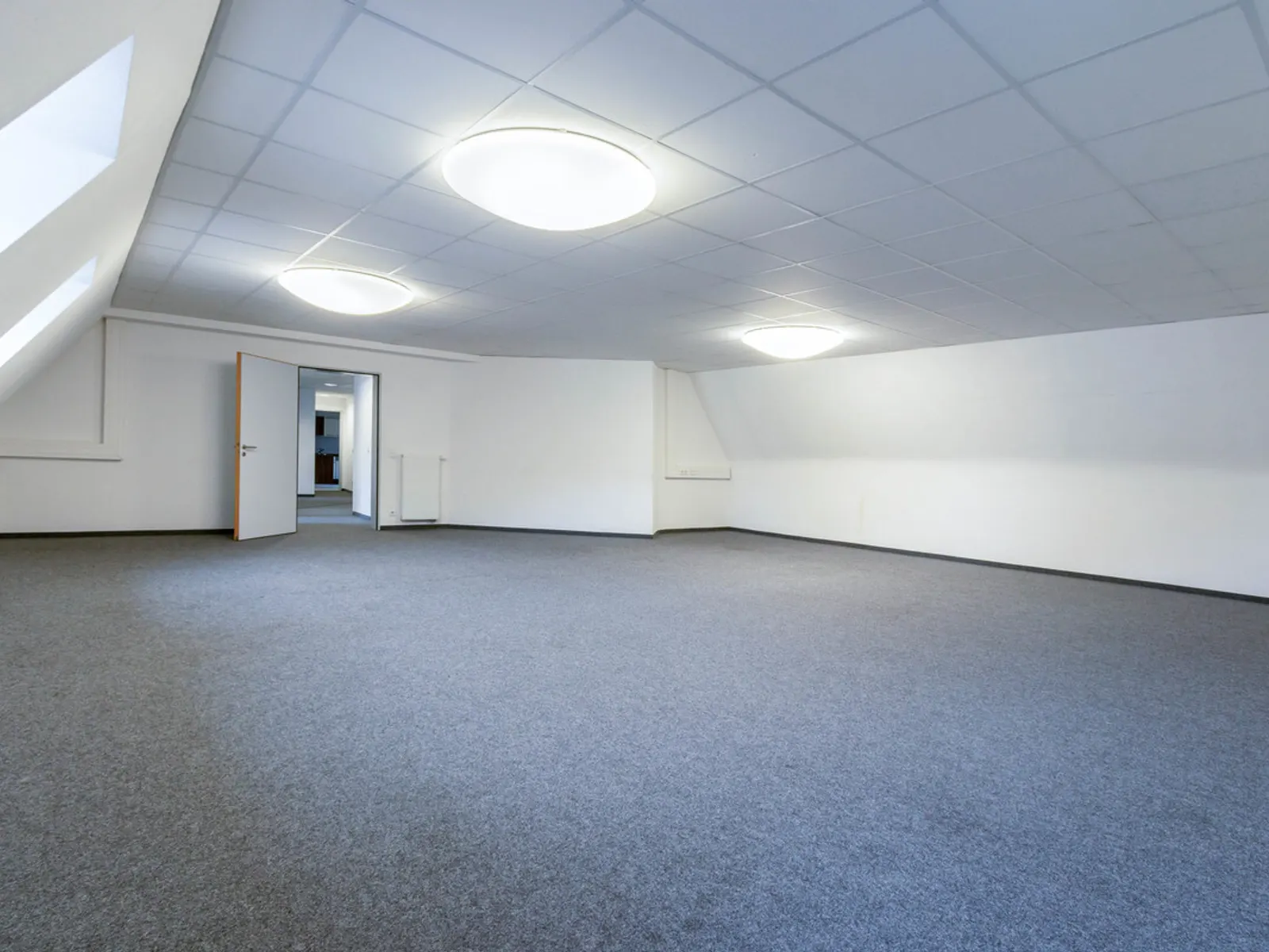 Große Gewerbefläche im Herzen Ingolstadts - Bild 4