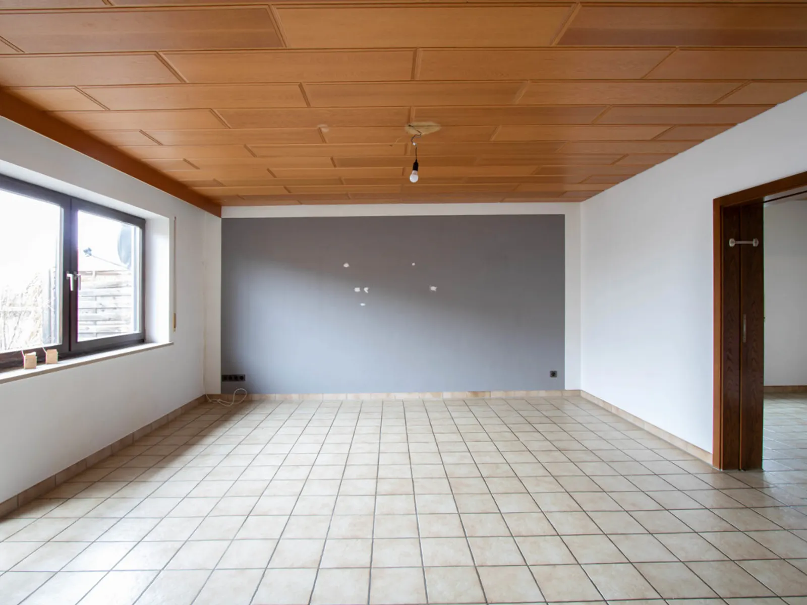 Viel Platz für Ihre Wohnideen: Großzügiges Zweifamilienhaus in Wettstetten - Bild 8