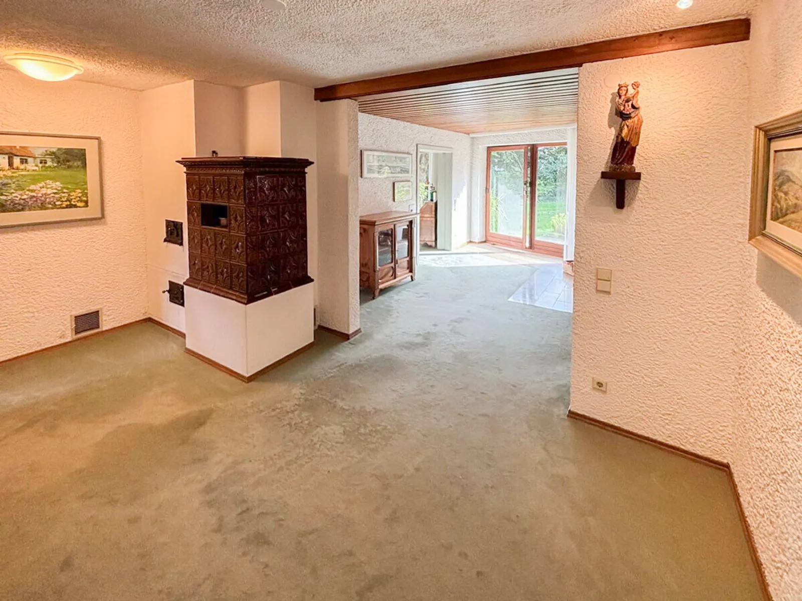 Gepflegtes großzügig angelegtes Einfamilienhaus - Bild 8