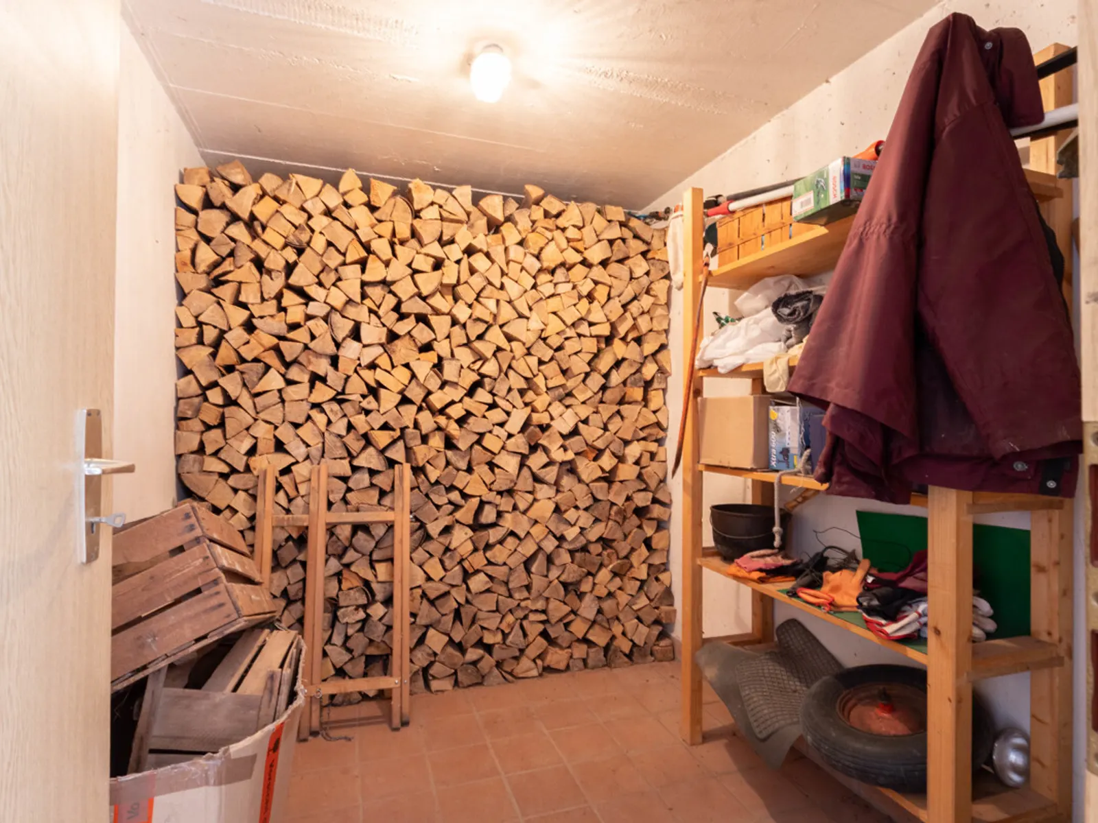 Gepflegtes großzügig angelegtes Einfamilienhaus - Bild 16